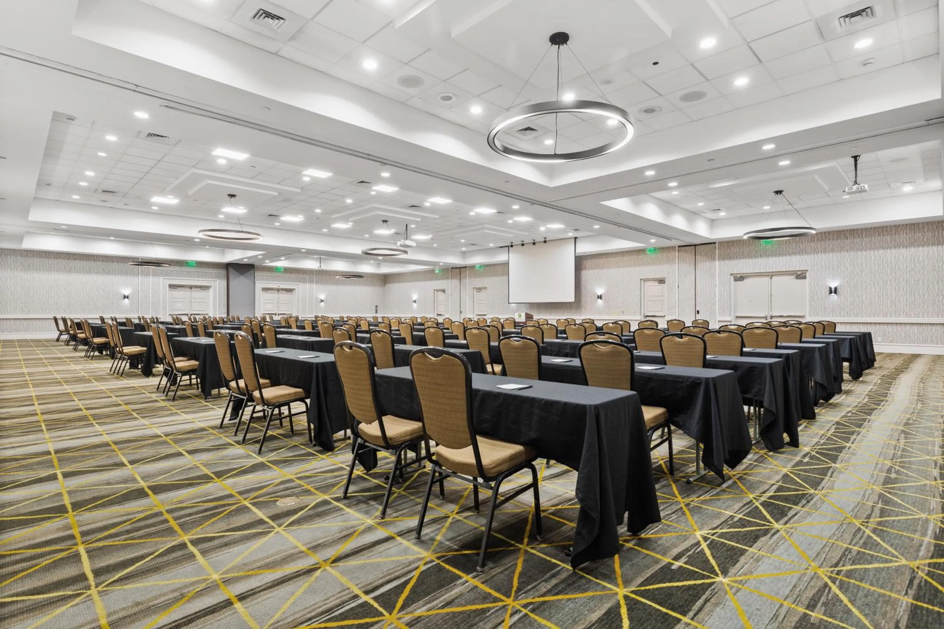 Meeting/conference room in Holiday Inn Tampa Westshore - Airport Area by IHG