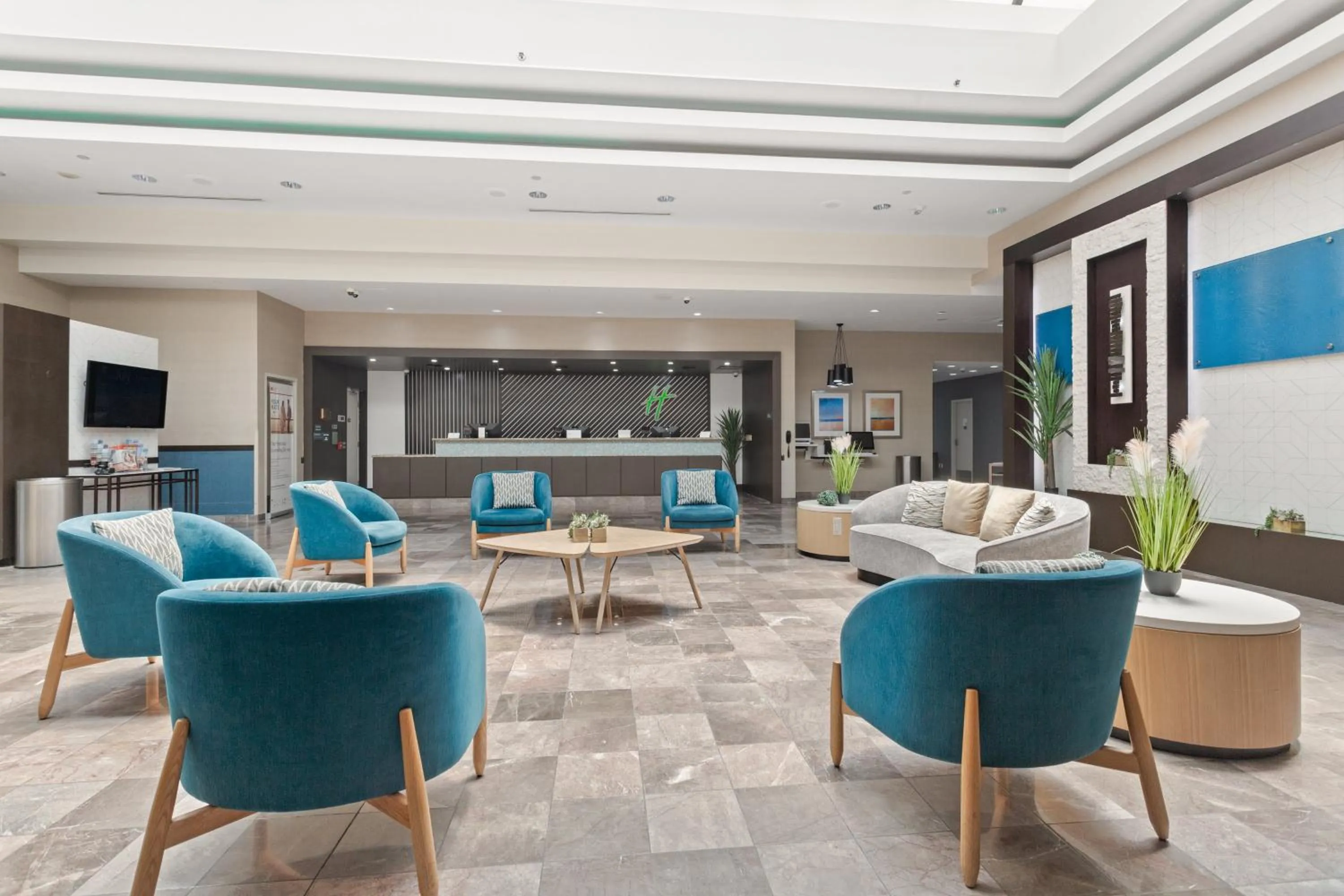 Property building in Holiday Inn Tampa Westshore - Airport Area by IHG