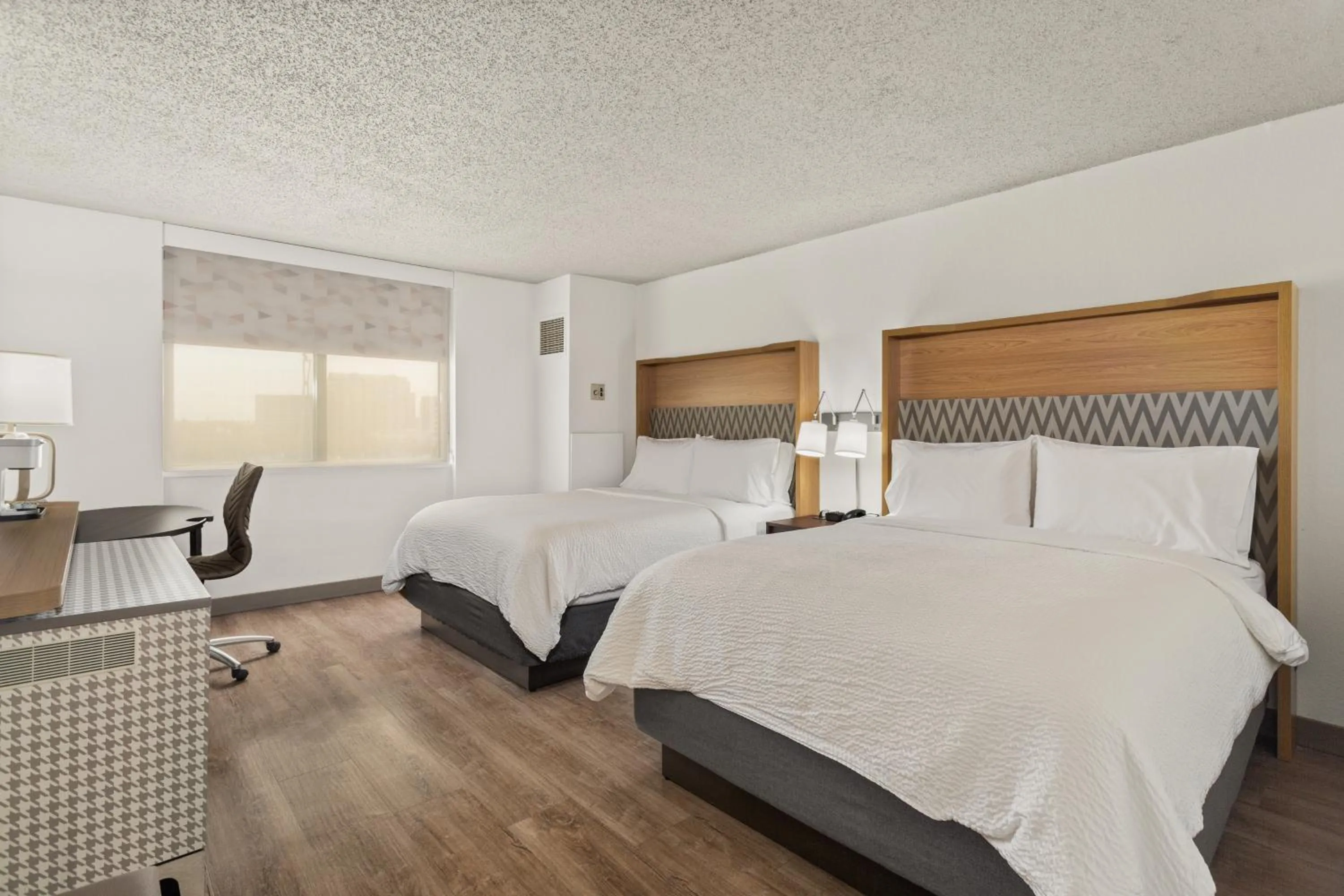 Guests, Bed in Holiday Inn Tampa Westshore - Airport Area by IHG