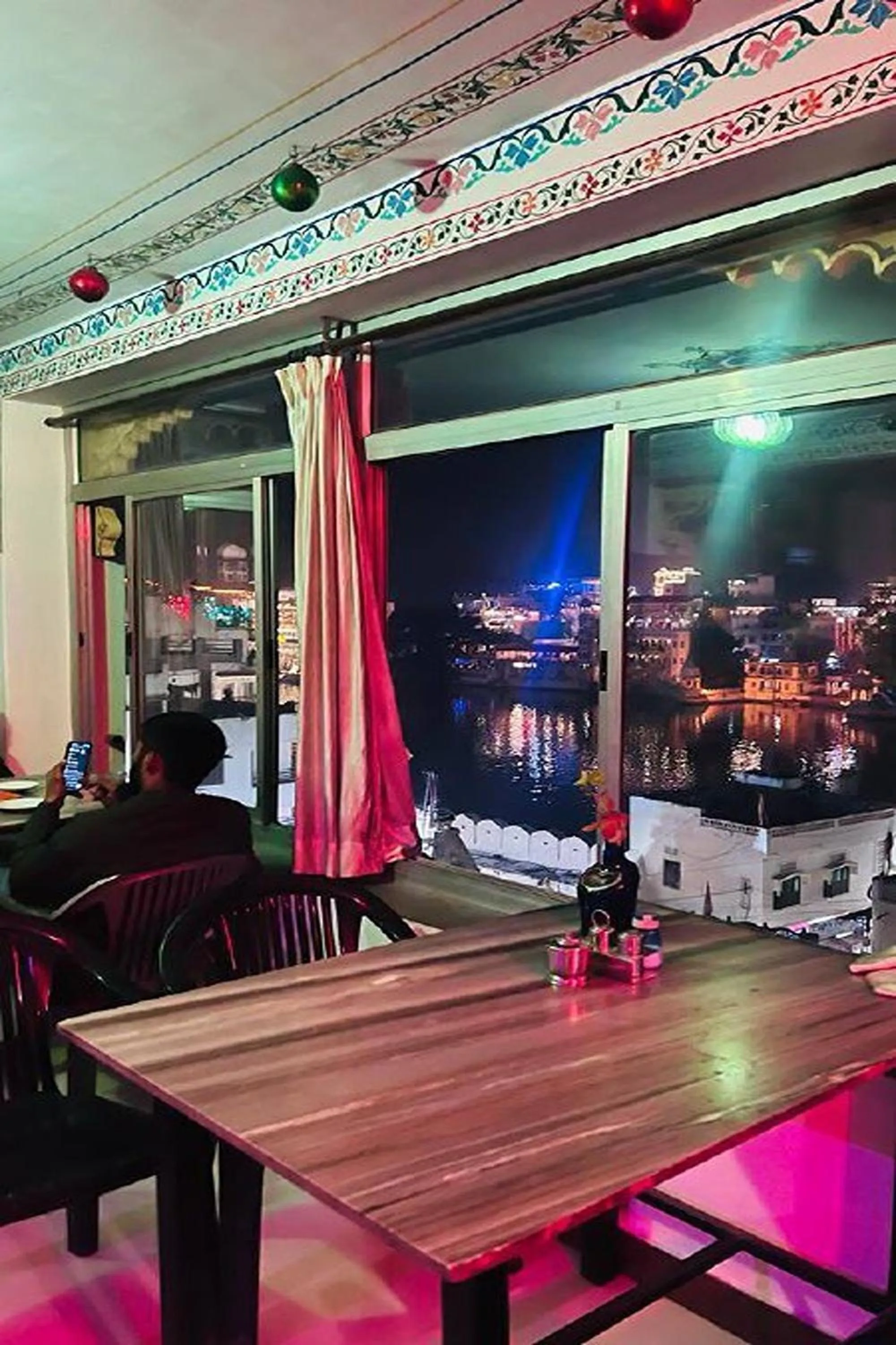 Decorative detail in Nukkad Guest House Near Lake Pichola