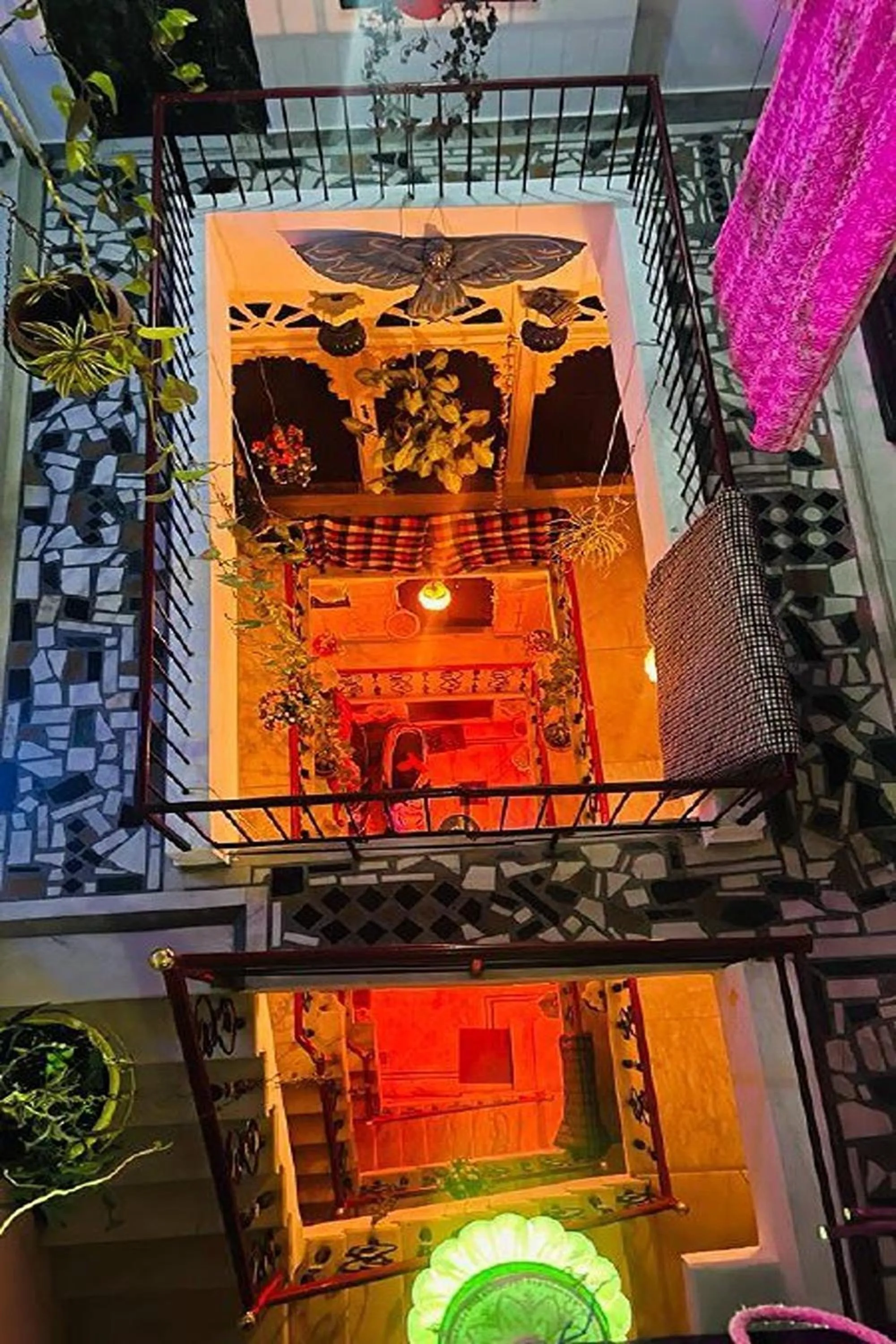 Decorative detail in Nukkad Guest House Near Lake Pichola