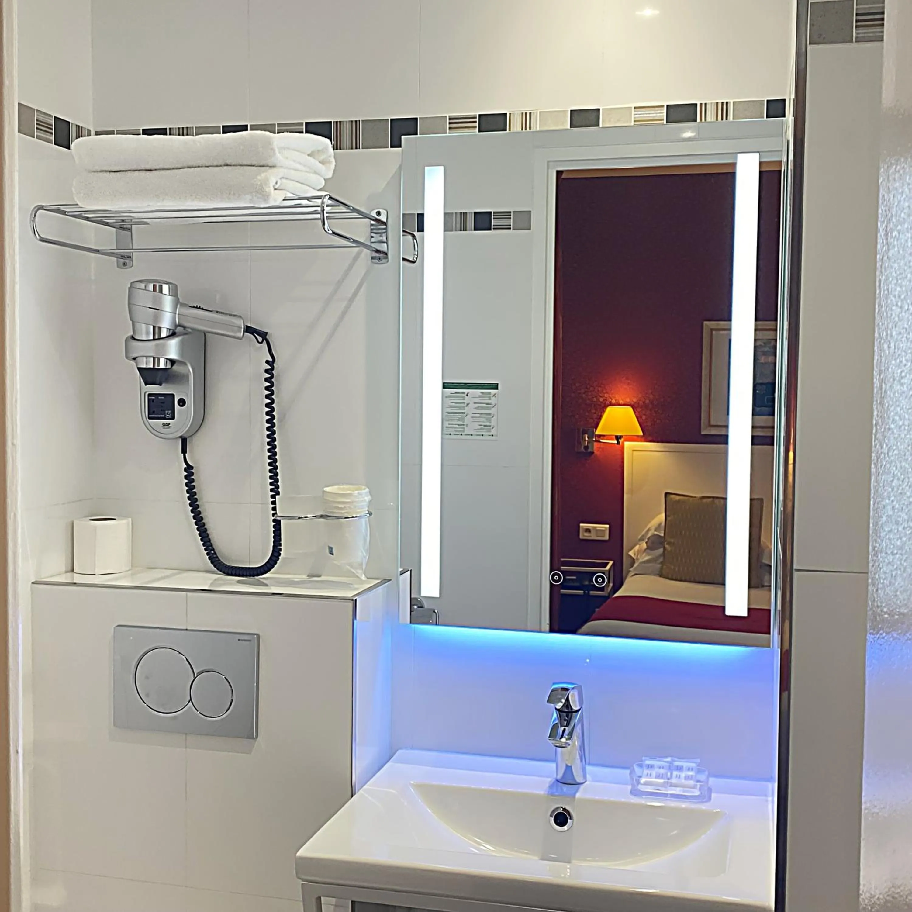 Bathroom in Austin's Saint Lazare Hotel