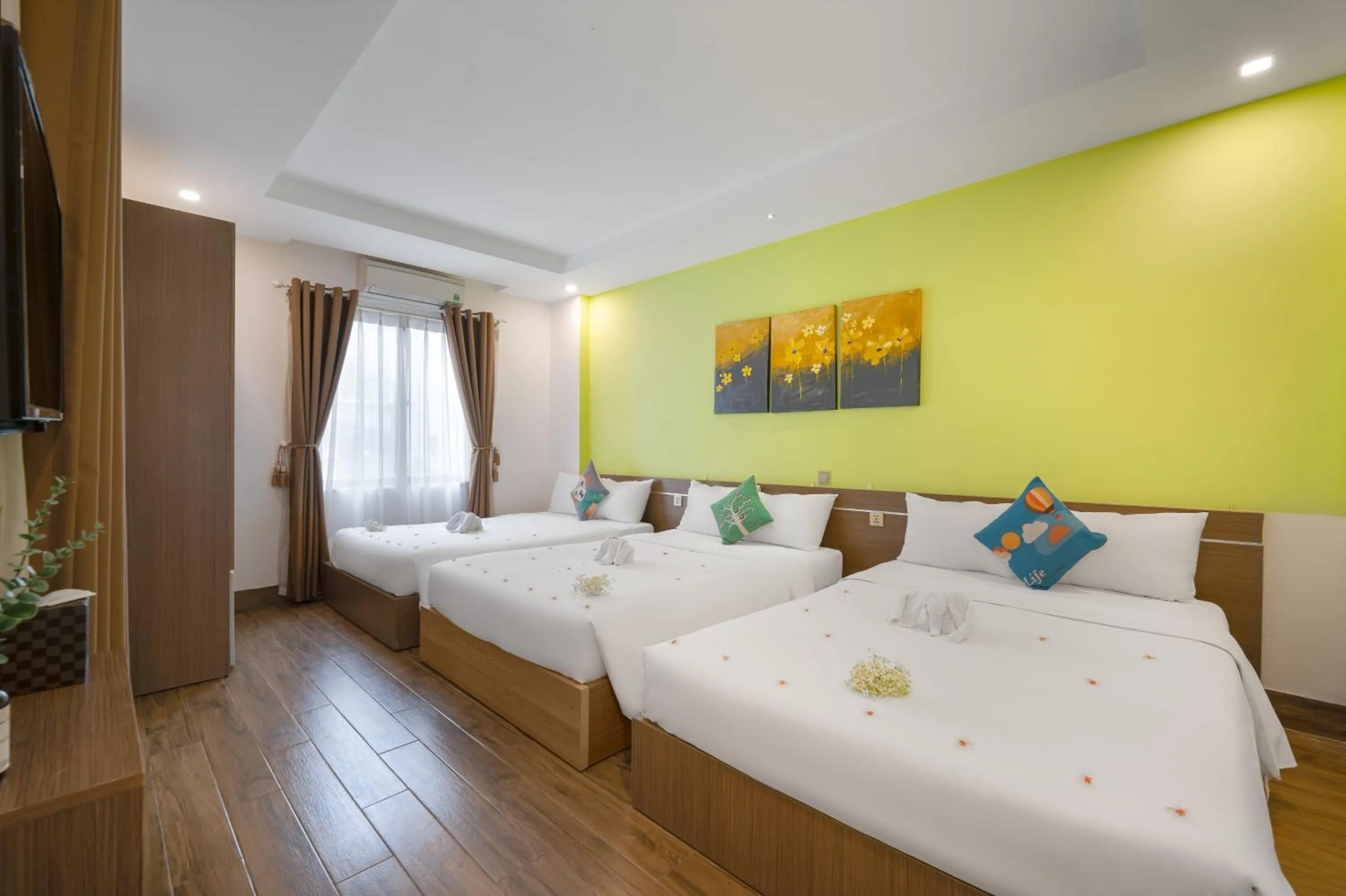 Bed in Raon Danang Beach - STAY 24H