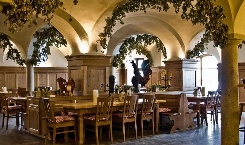 Restaurant/places to eat in Hotel Schyrenhof