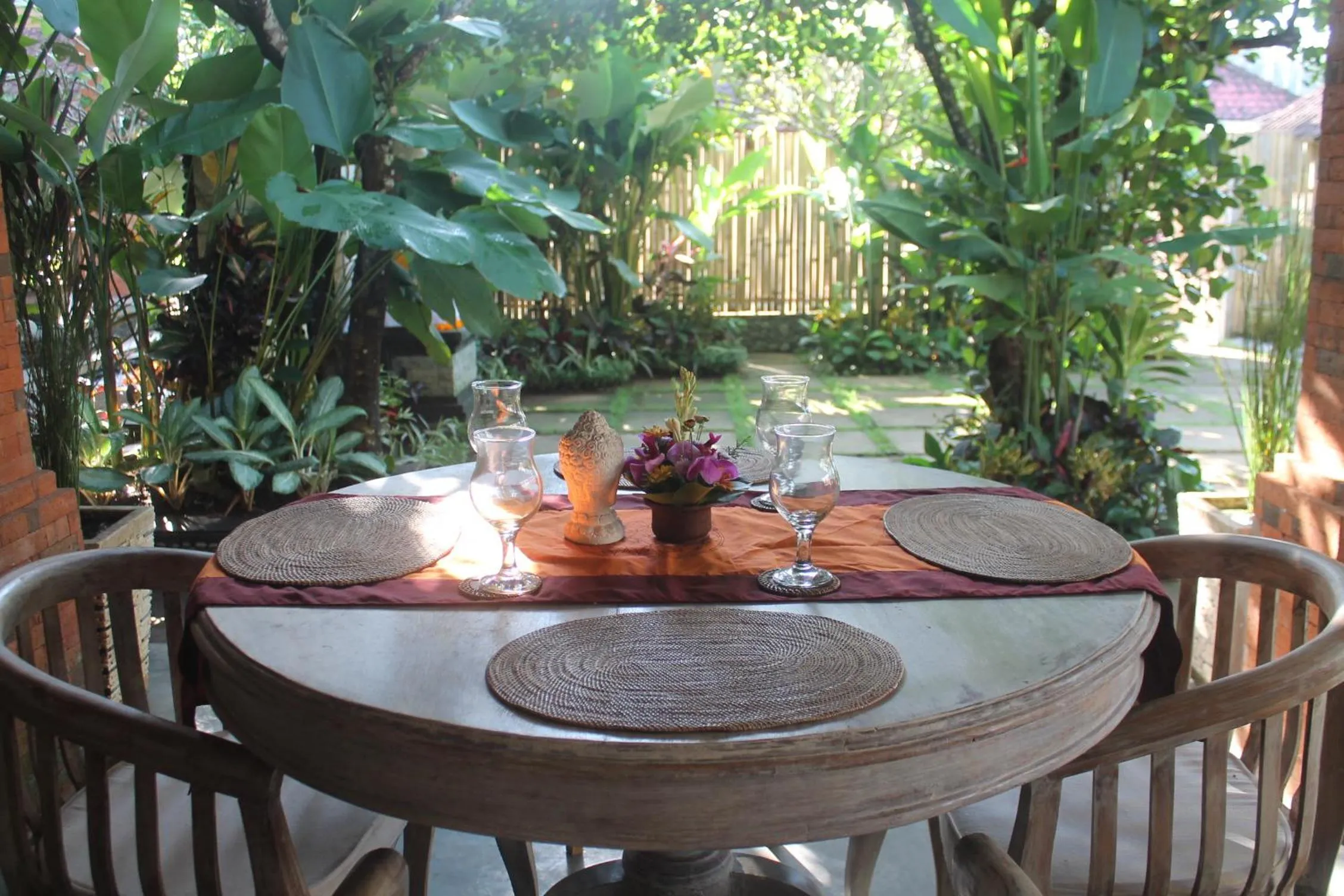 Food and drinks in Alam Pracetha Bali Ubud