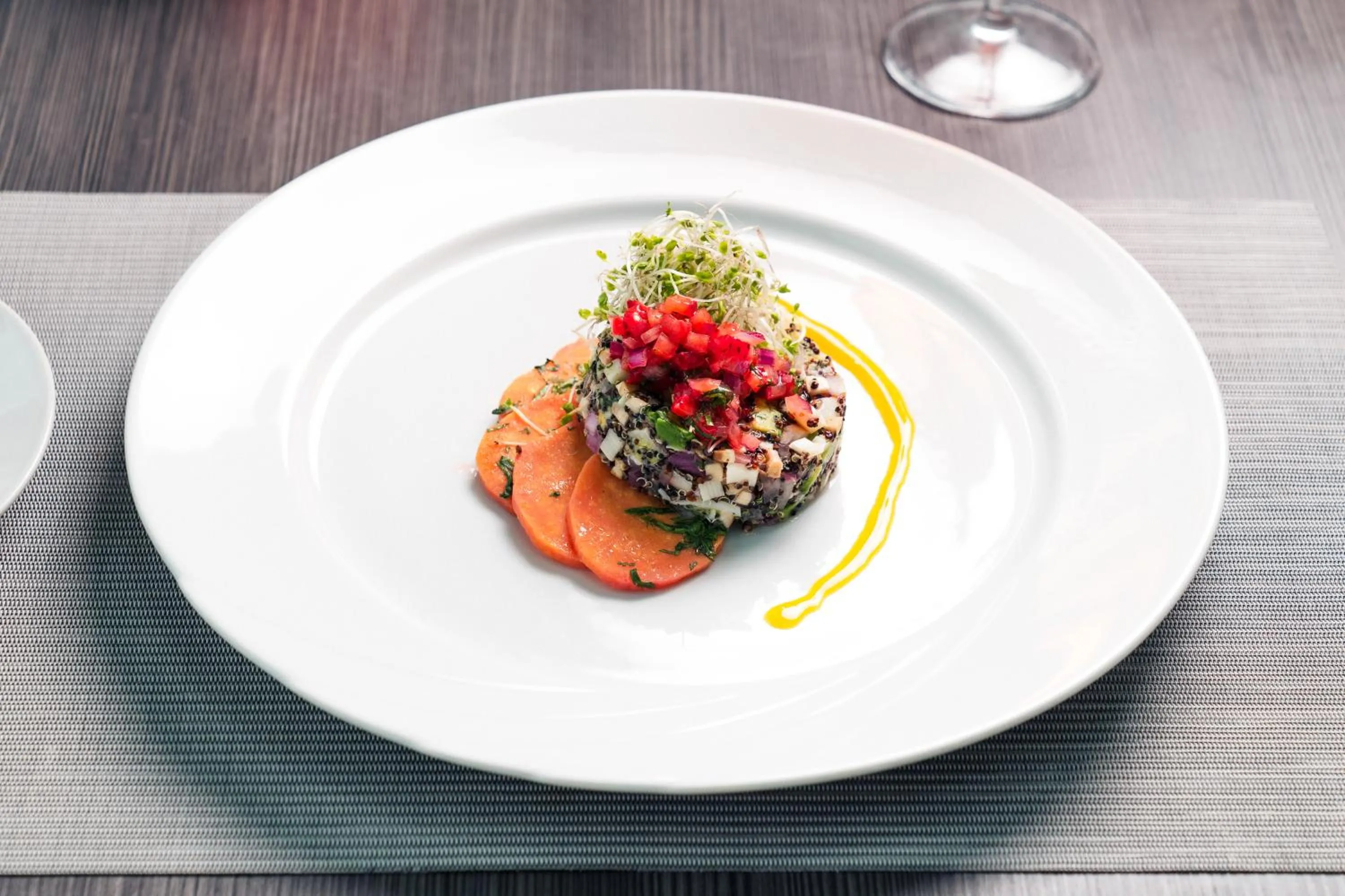 Restaurant/places to eat in Sheraton Miramar Hotel & Convention Center