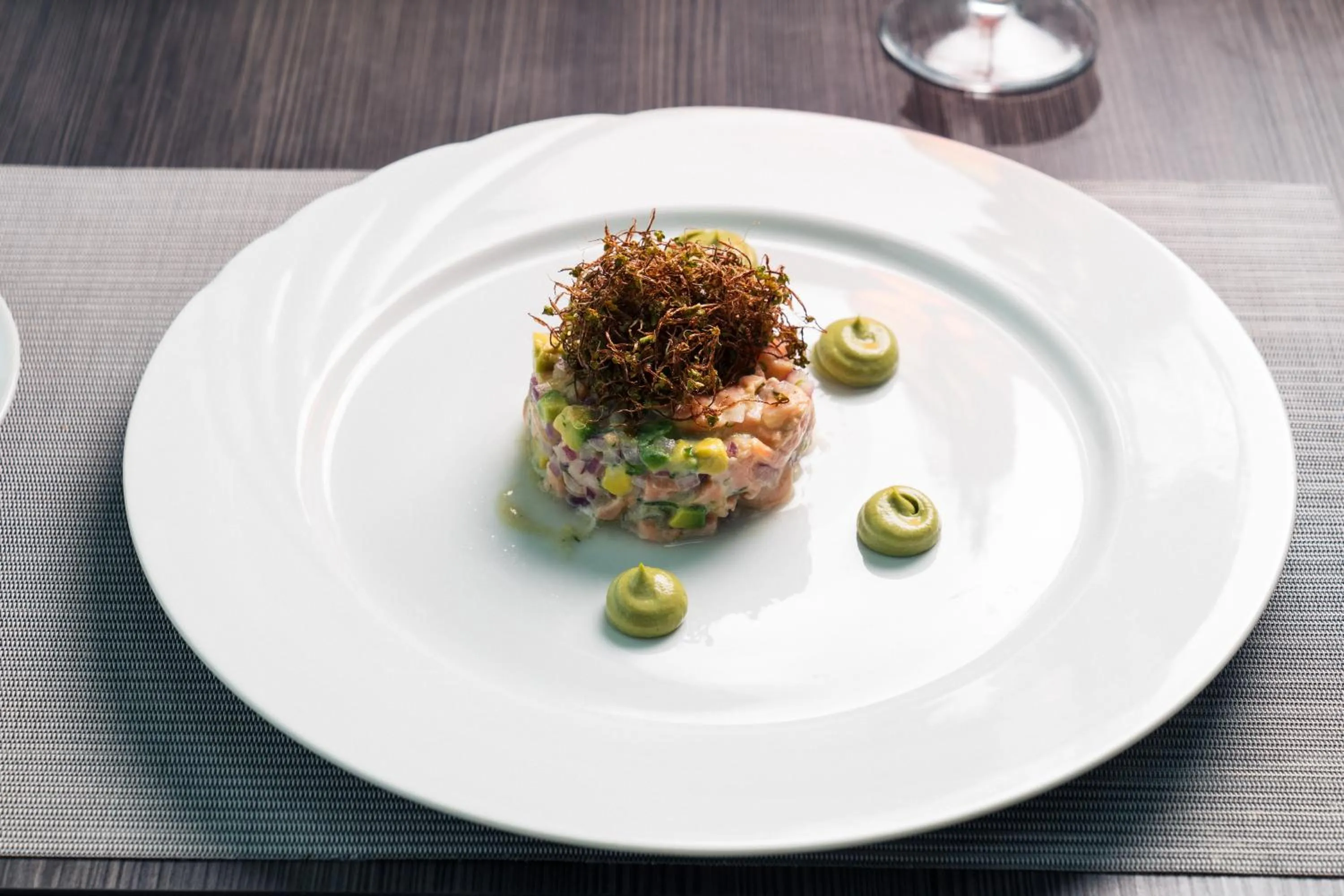 Restaurant/places to eat in Sheraton Miramar Hotel & Convention Center