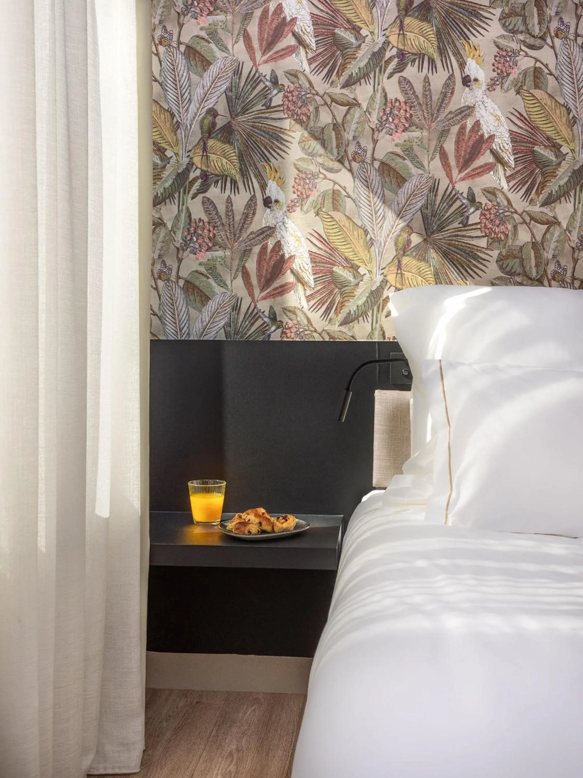 Brown Kubic, a member of Brown Hotels