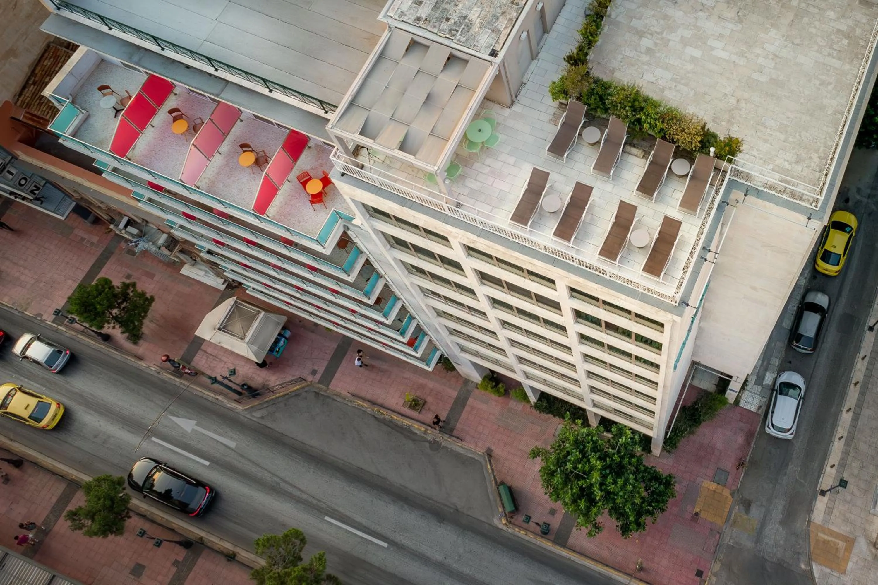 Facade/entrance in Casual Kubic Athens