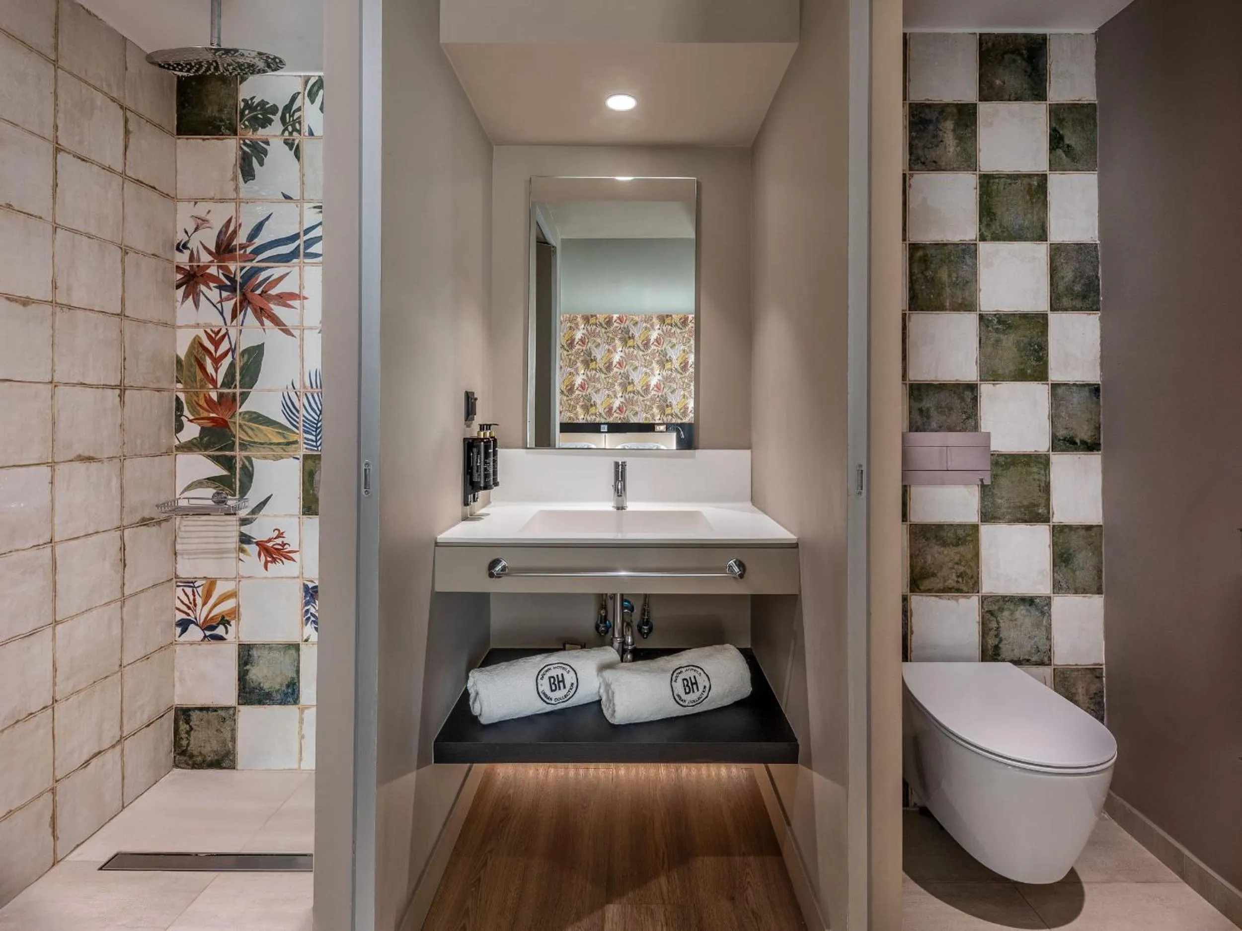 Brown Kubic, a member of Brown Hotels