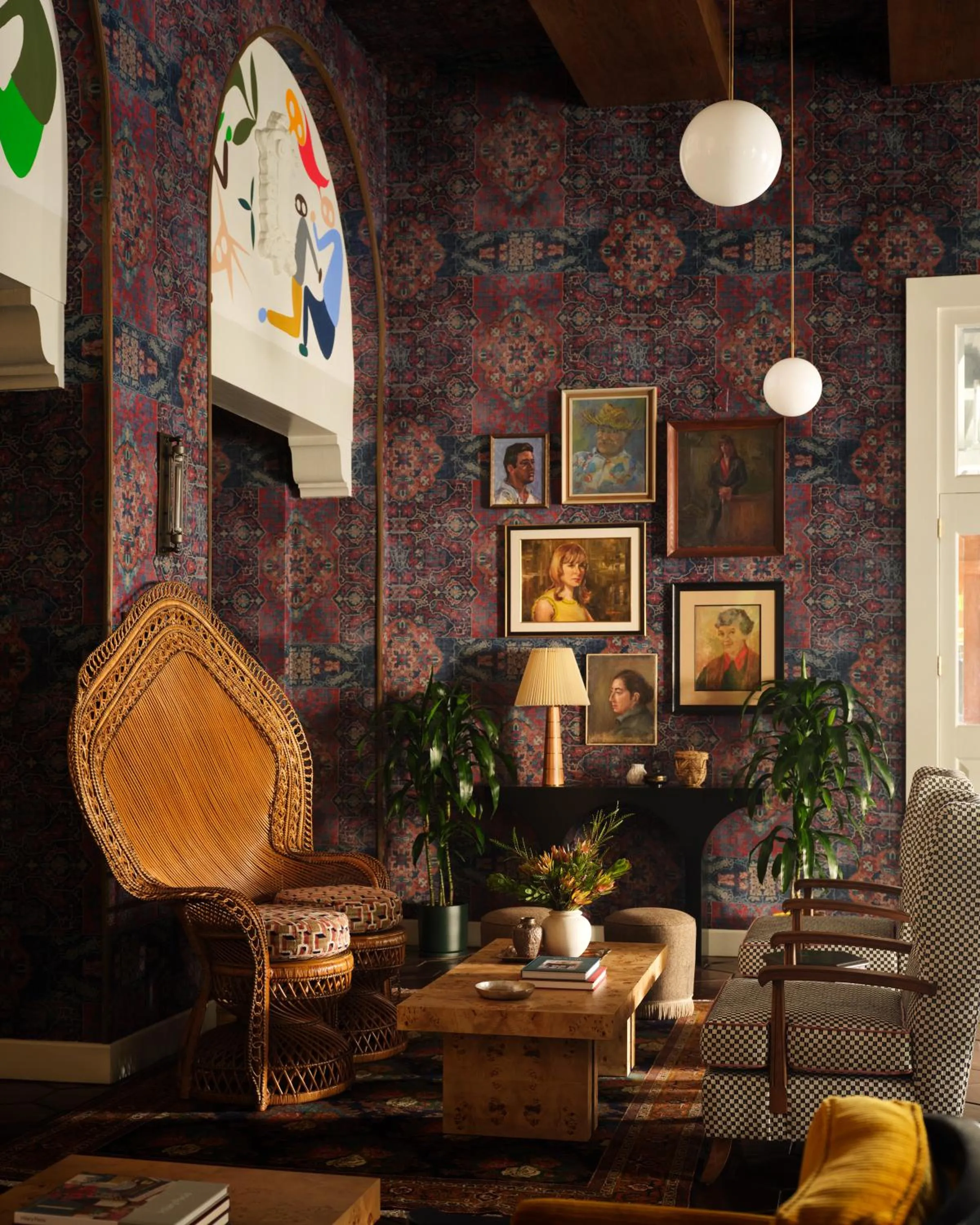 Communal lounge/ TV room in Graduate by Hilton Berkeley