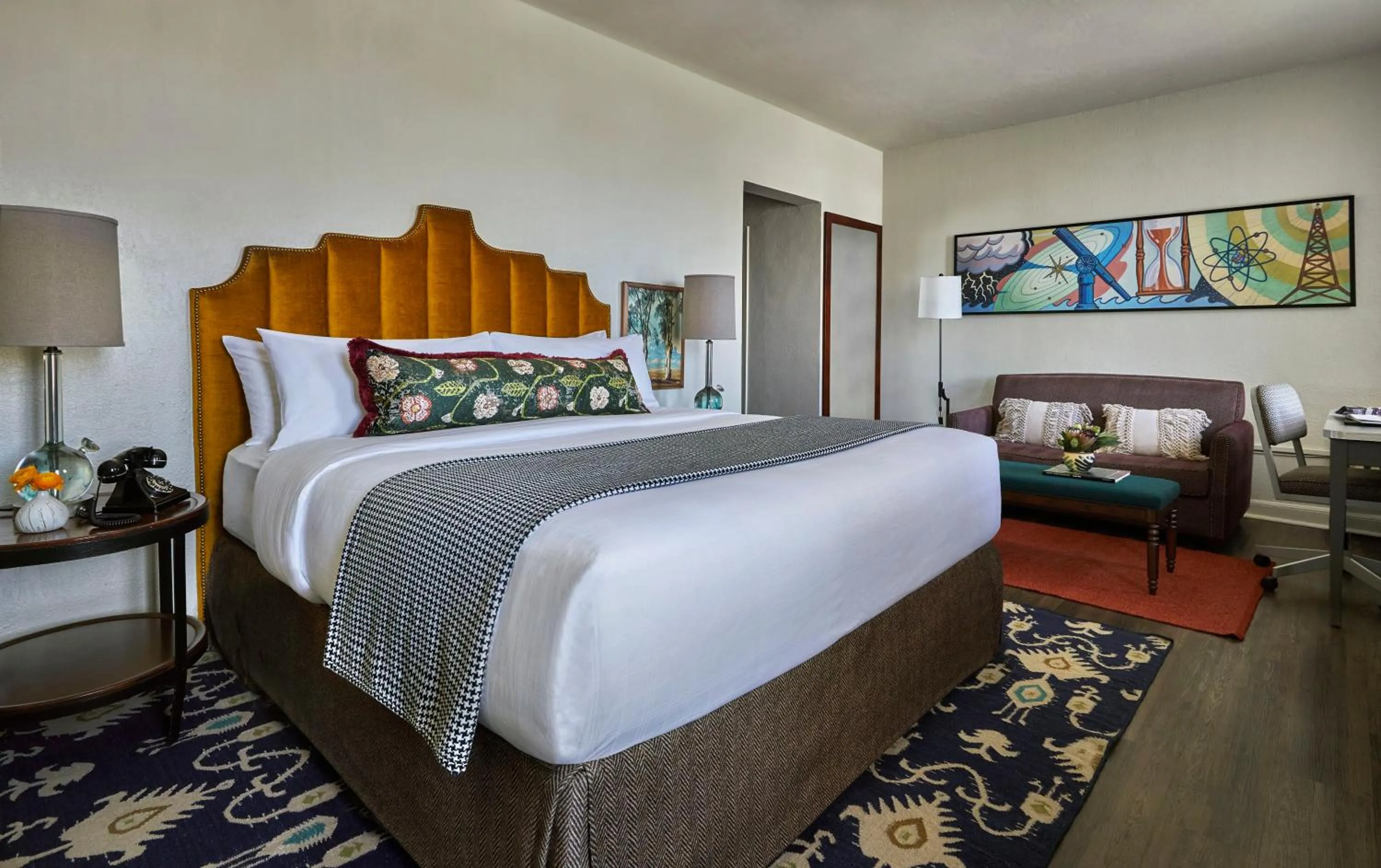 Bedroom, Bed in Graduate by Hilton Berkeley