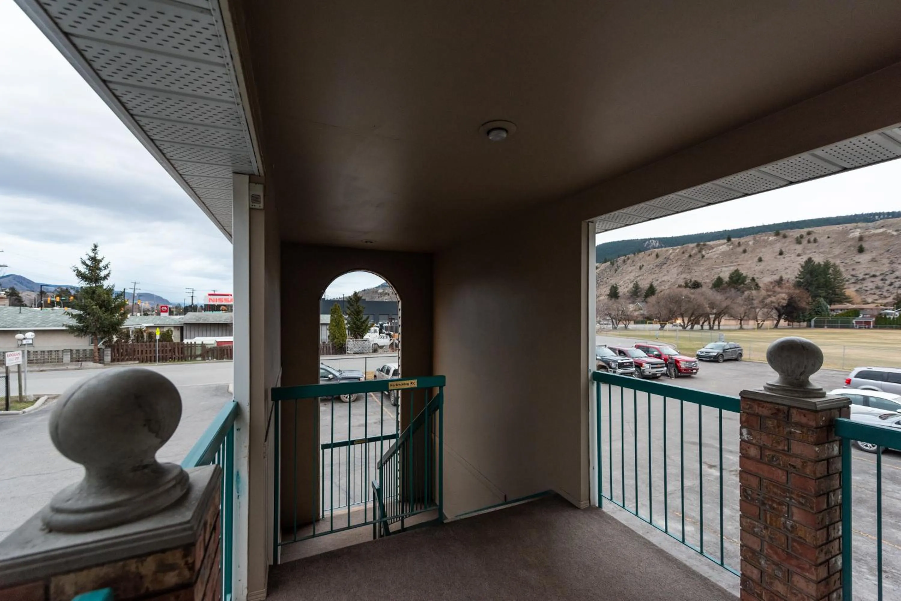 Property building in The Ranchland Inn Kamloops