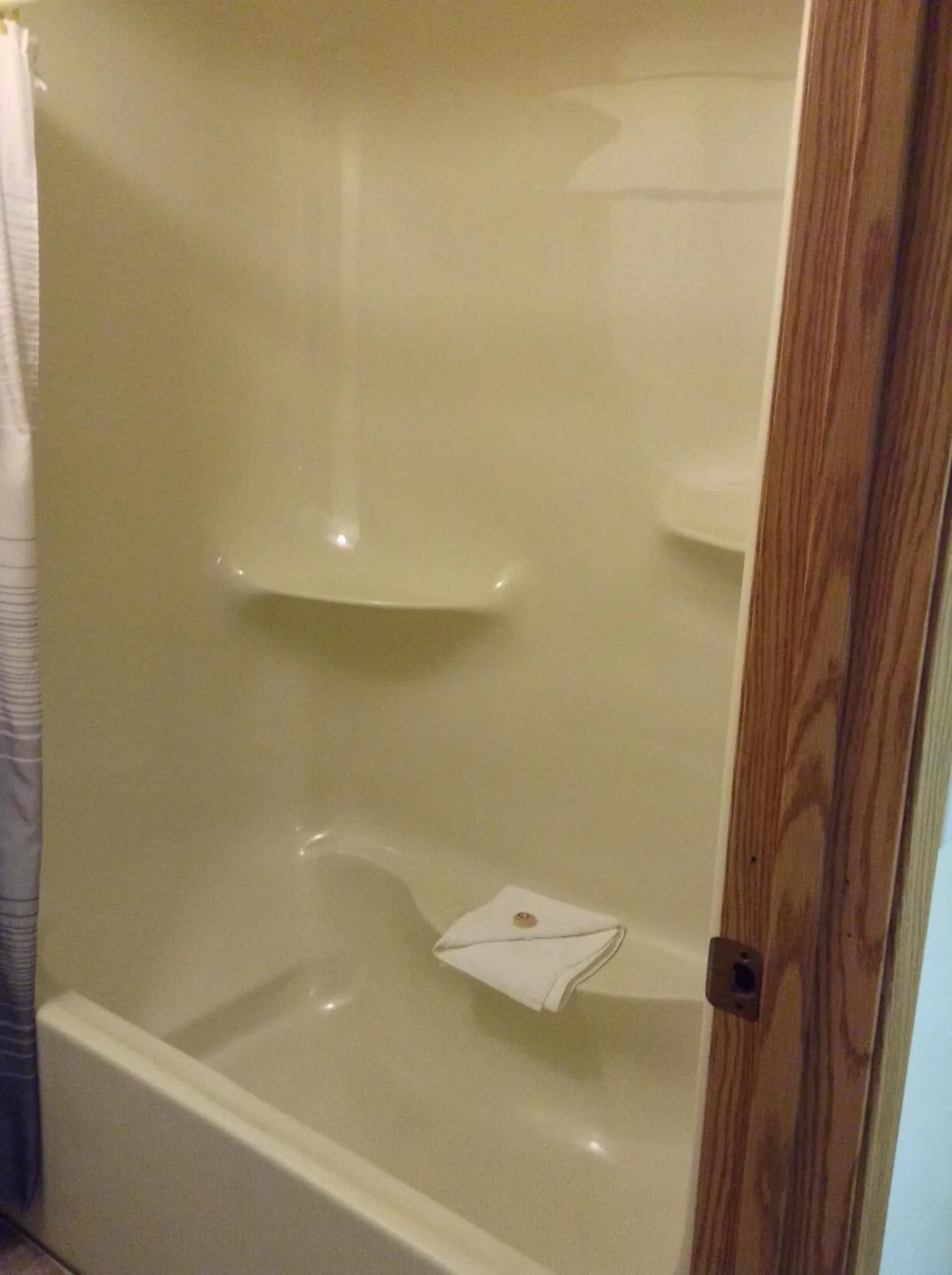 Bathroom in The Ranchland Inn Kamloops