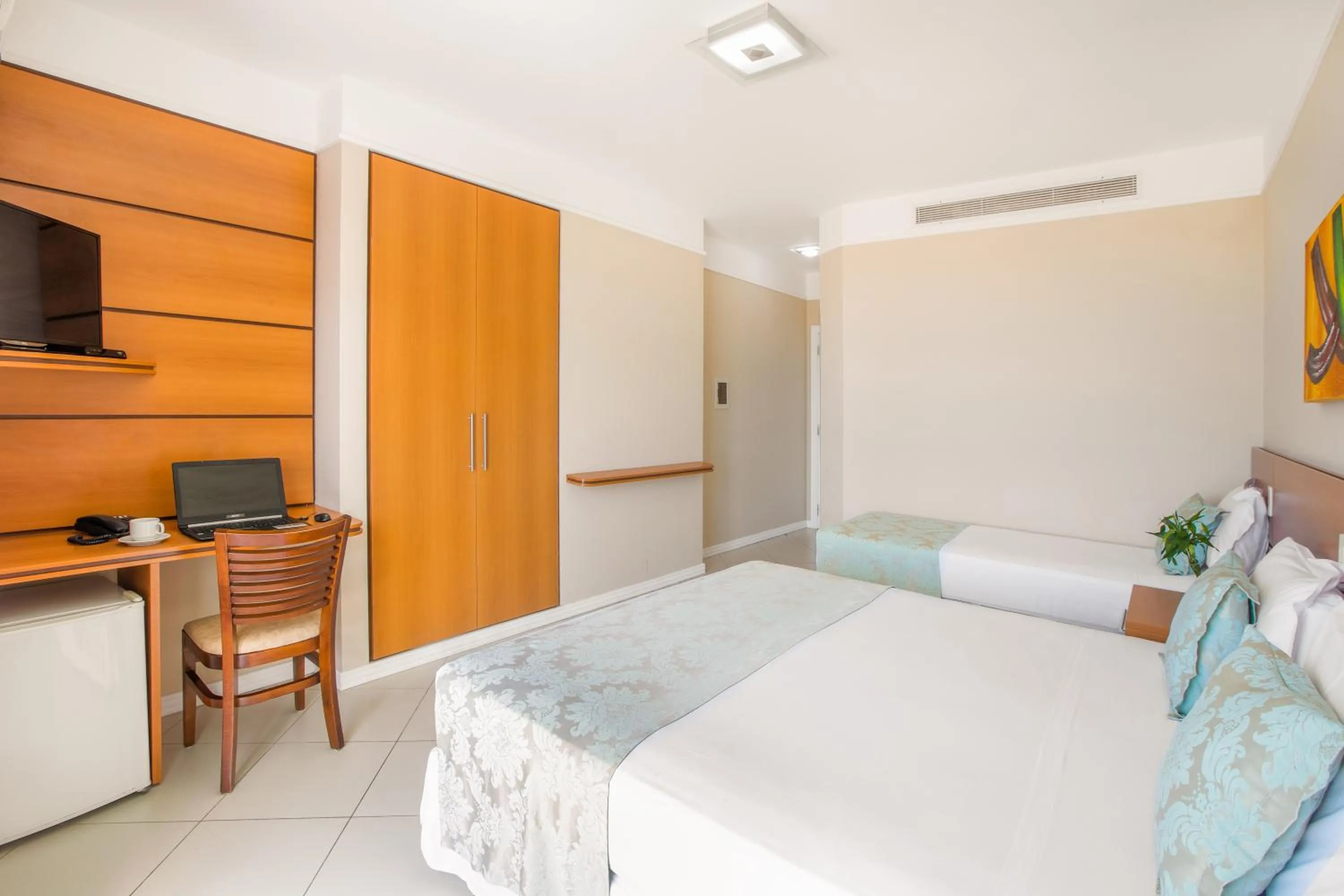 Bed in Oceania Park Hotel Spa & Convention