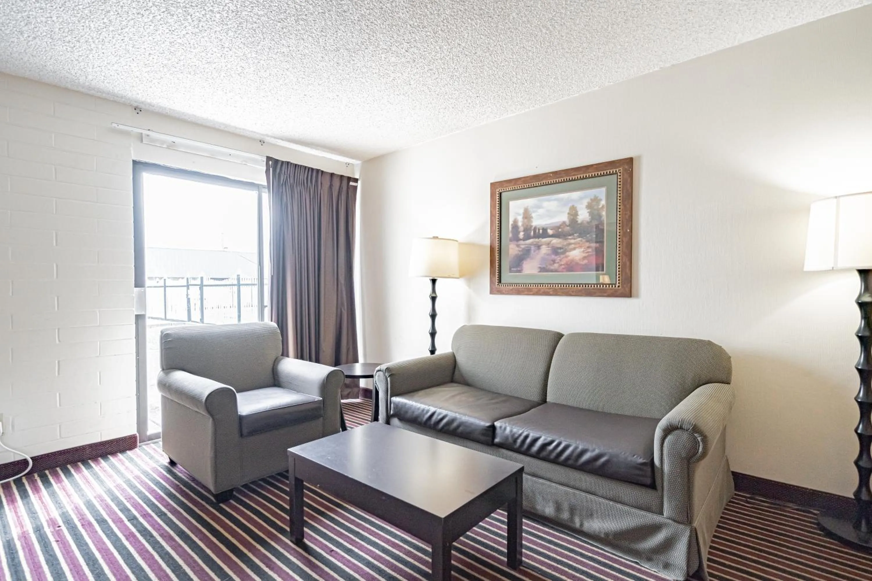 Living room in Motel 6 Pocatello ID