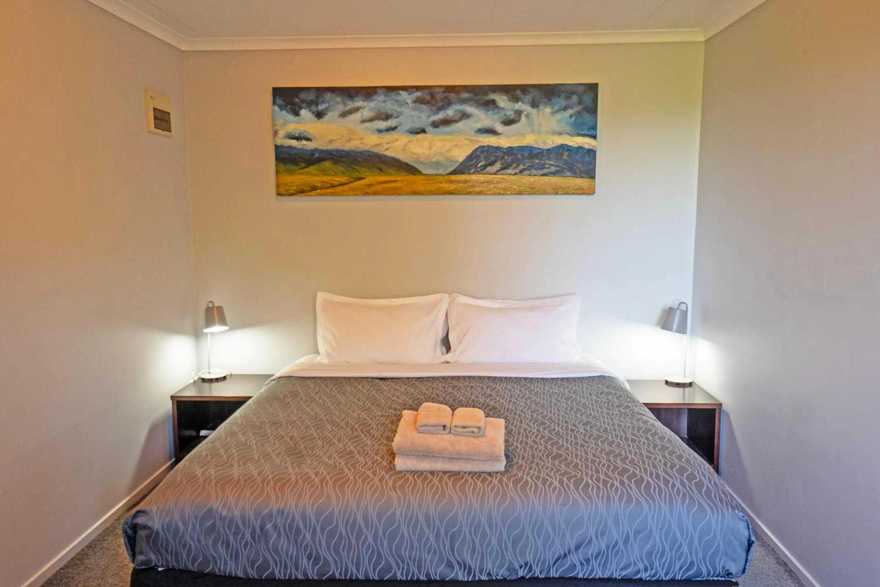 Bed in Kaikoura Motor Inn