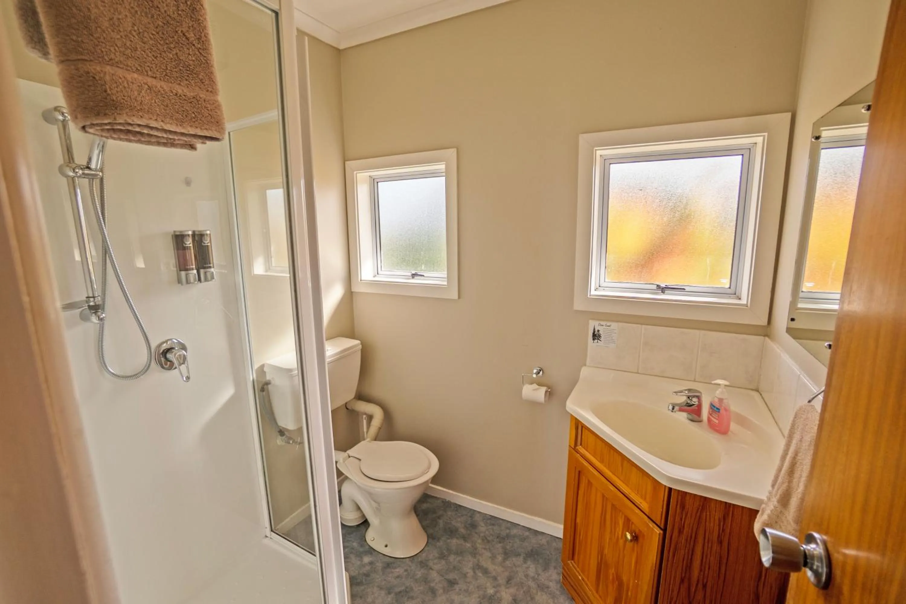 Shower in Kaikoura Motor Inn