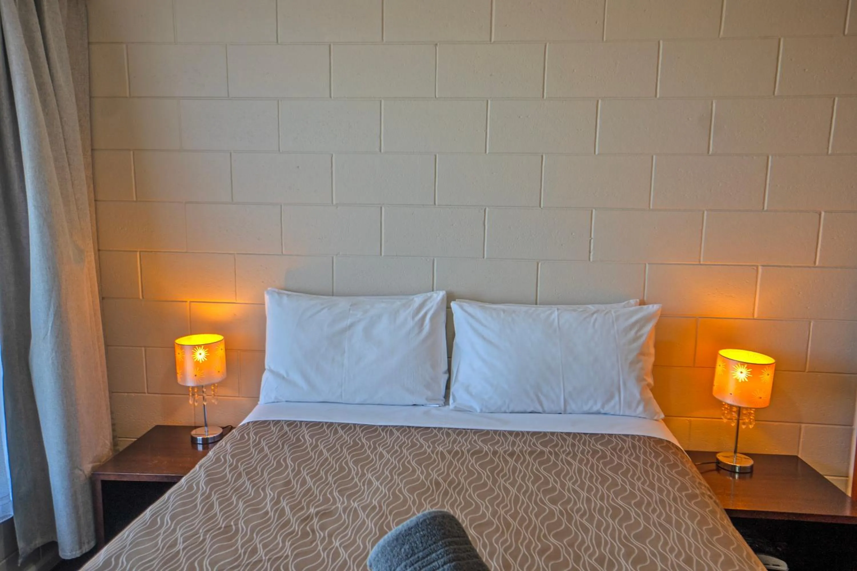 Bed in Kaikoura Motor Inn