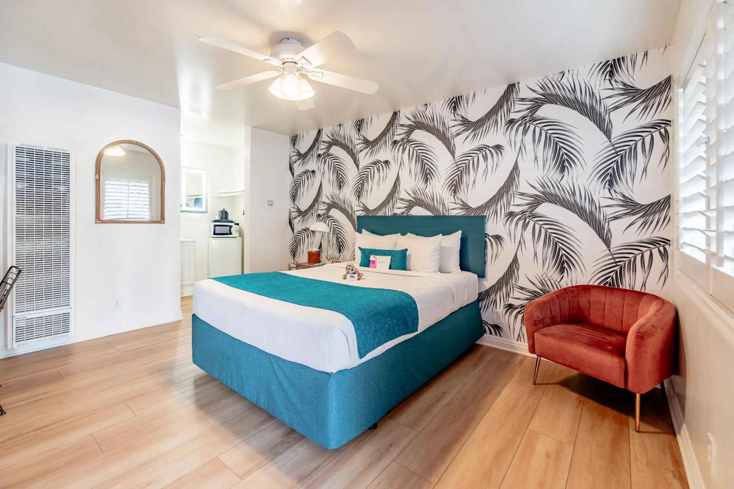 Bed in Santa Monica Hotel