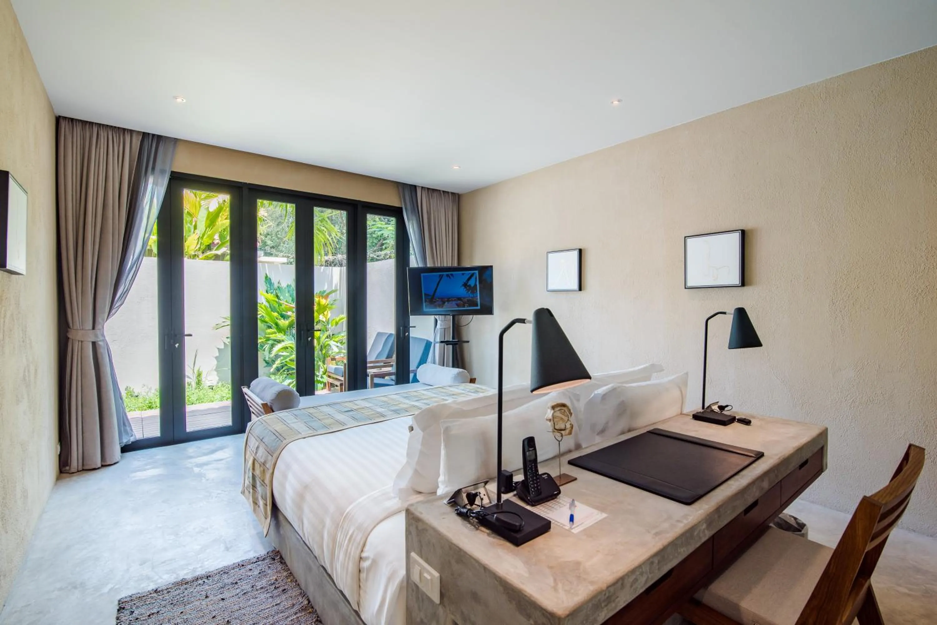 Bedroom, Bed in Anantasila Beach Resort Hua Hin