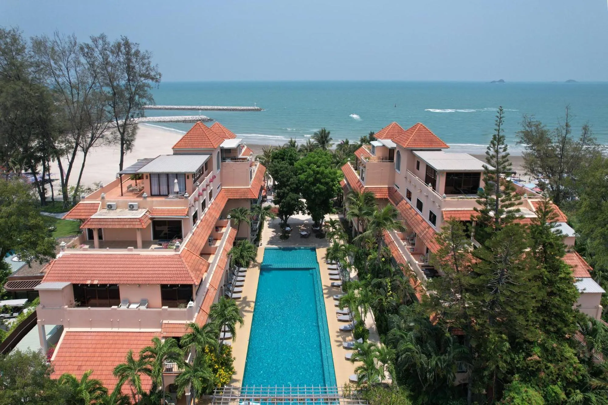 Property building in Anantasila Beach Resort Hua Hin