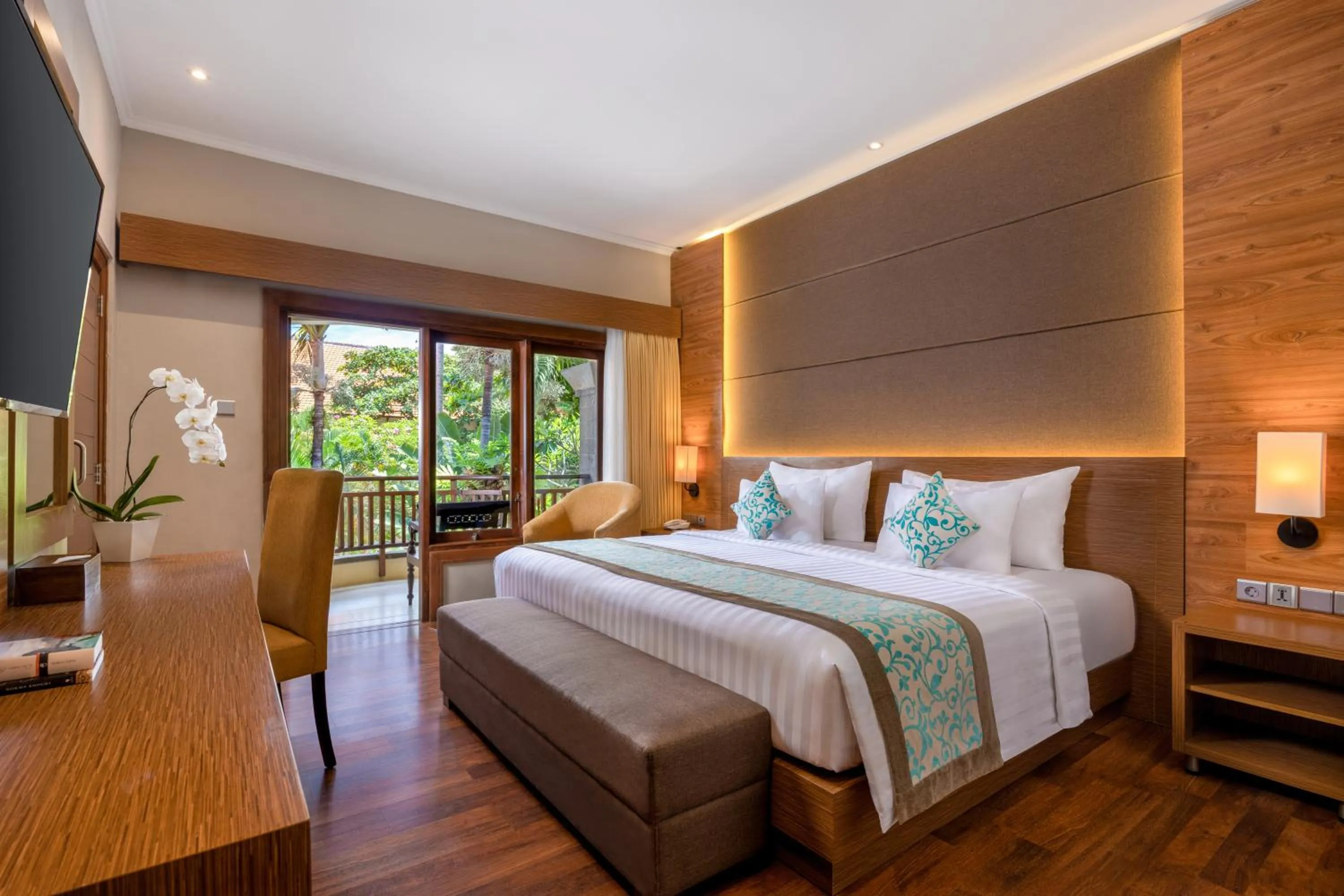 Bedroom, Bed in Adhi Jaya Hotel