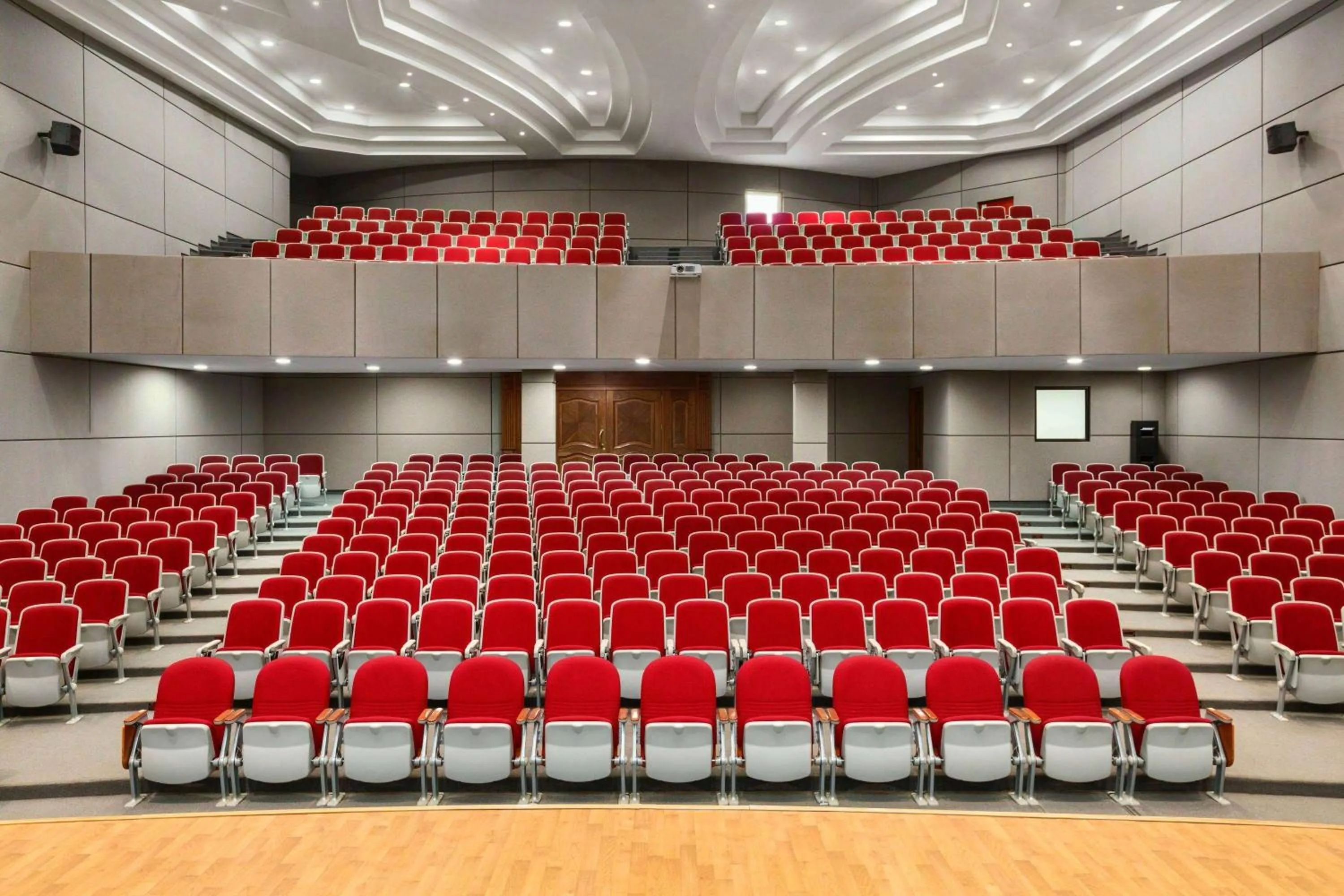 Meeting/conference room in Ramada Hotel & Suites by Wyndham Al Qassim