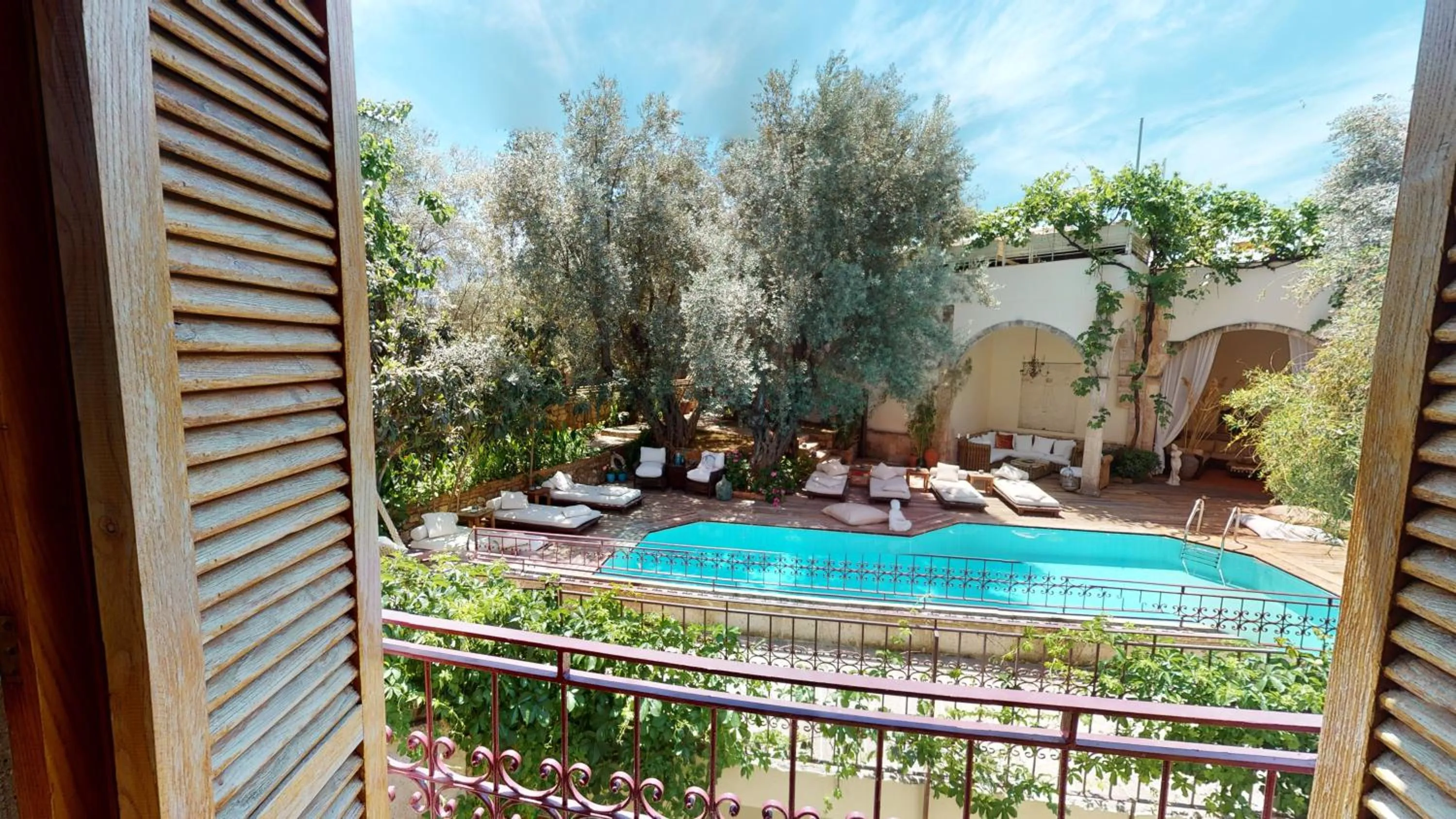 Double Room - single occupancy in Jade Residence