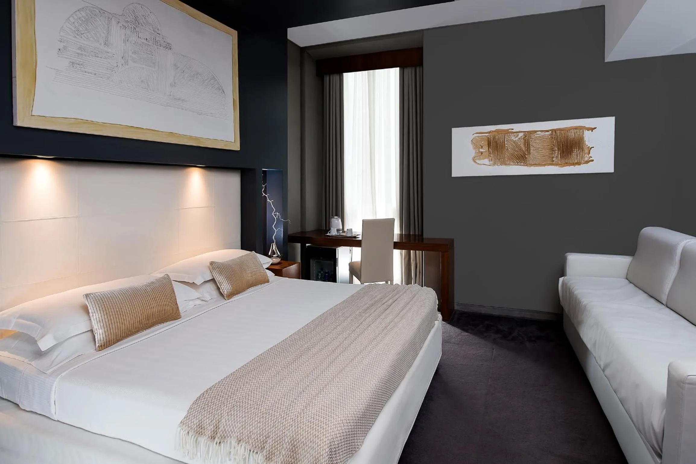 Photo of the whole room, Bed in Hotel Metropolis