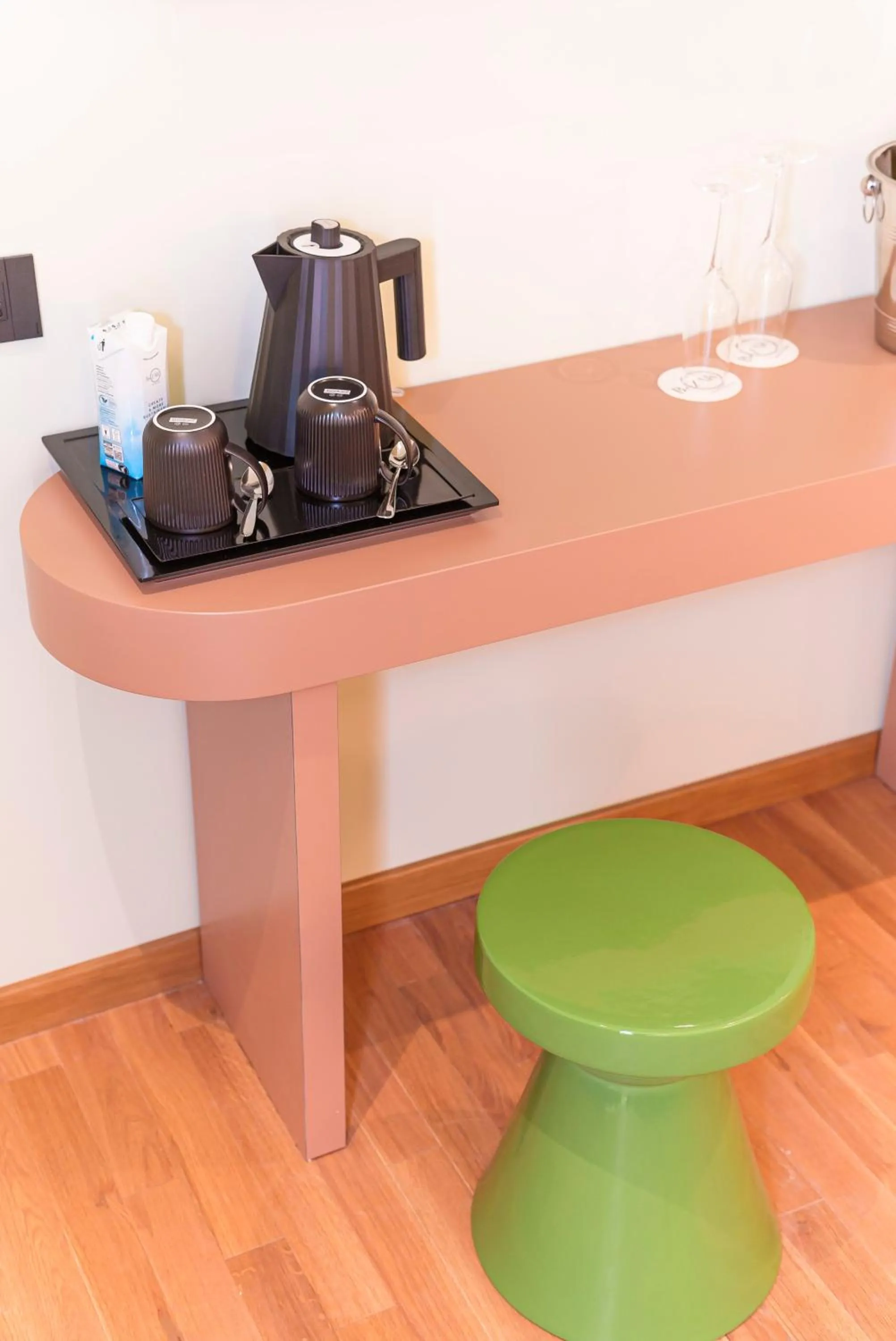 Coffee/tea facilities in Hotel Marisa