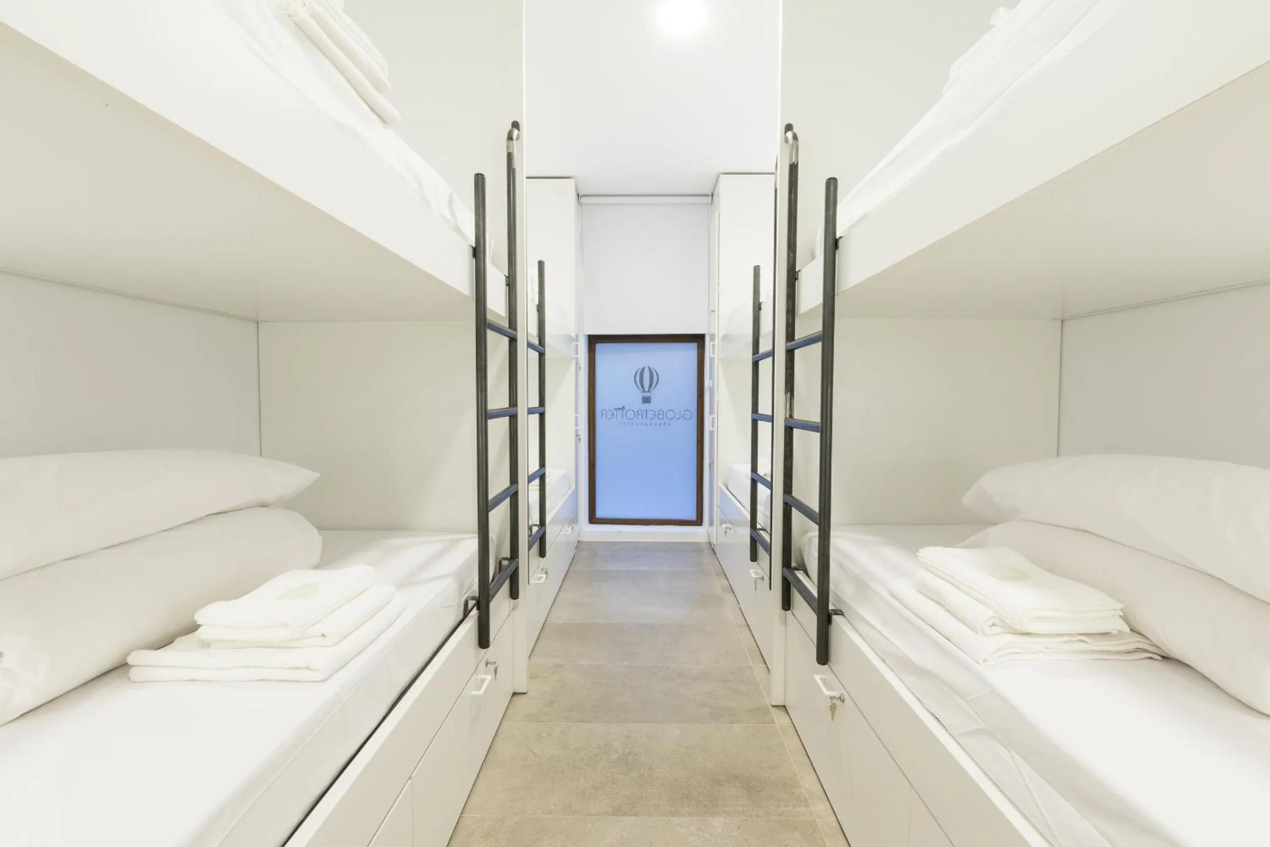 GLOBETROTTER HOSTEL, by Albany