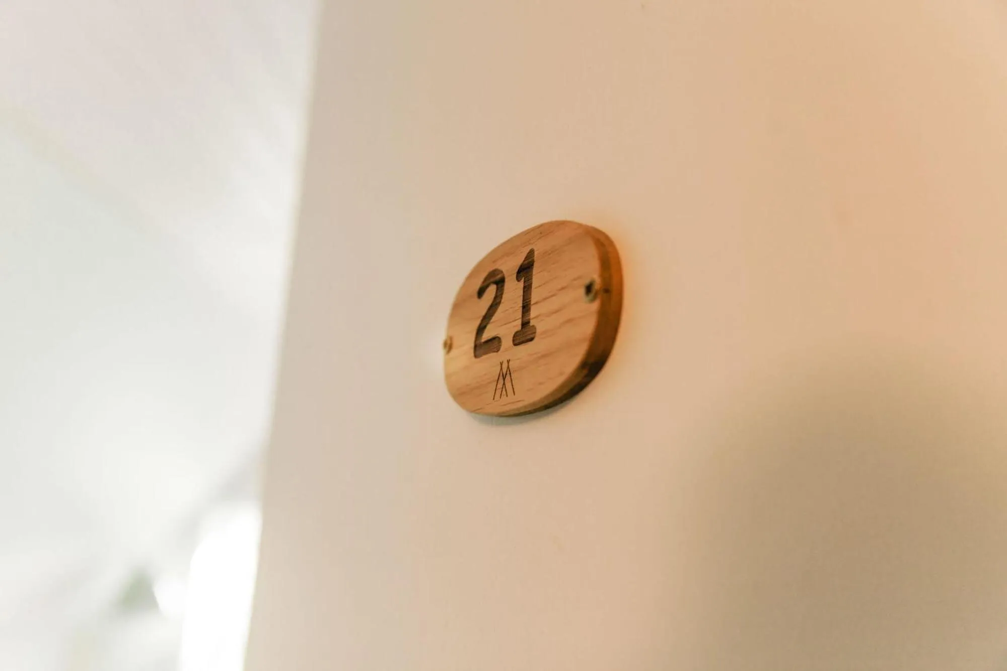 Logo/Certificate/Sign in Gl. Brydegaard