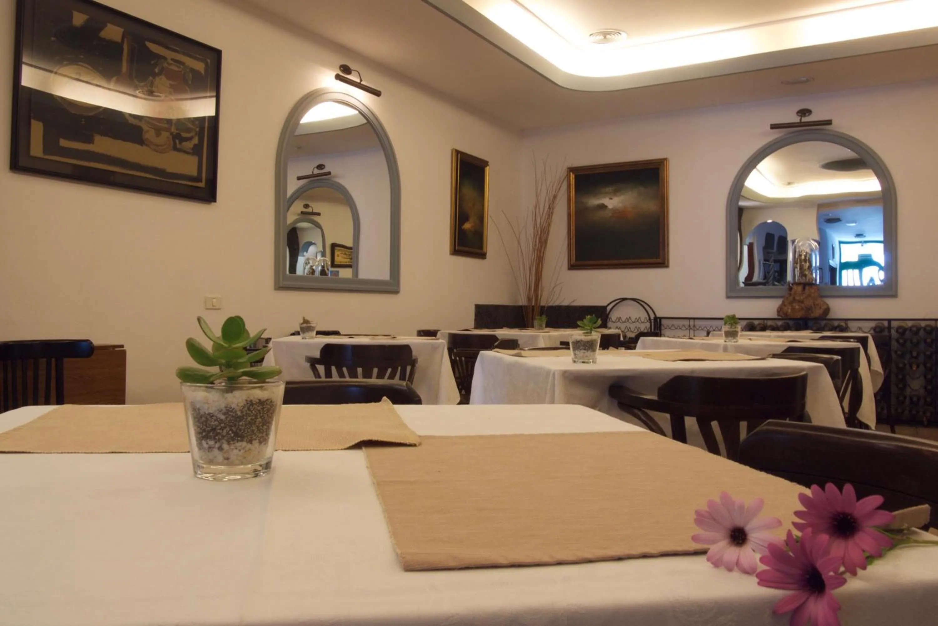 Continental breakfast in Hotel Ida Inés