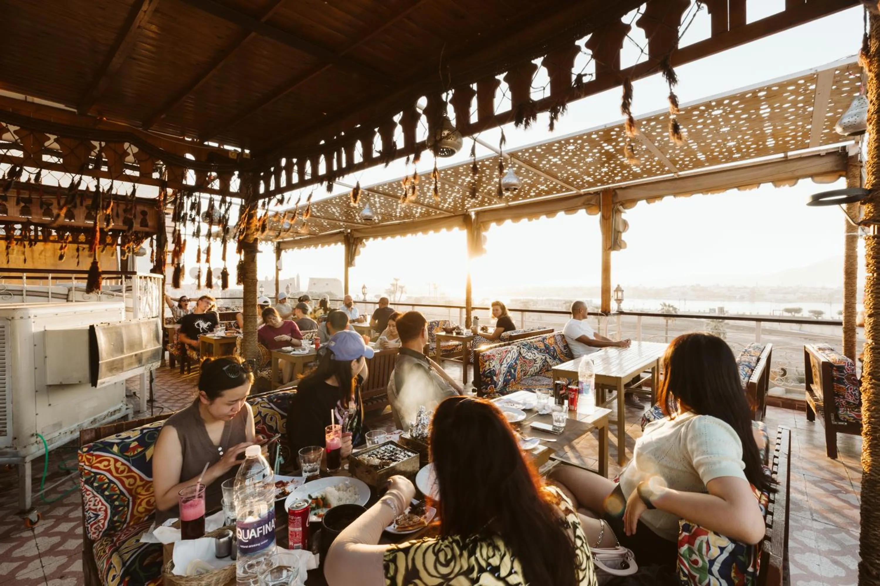 Restaurant/places to eat in Nefertiti Hotel Luxor