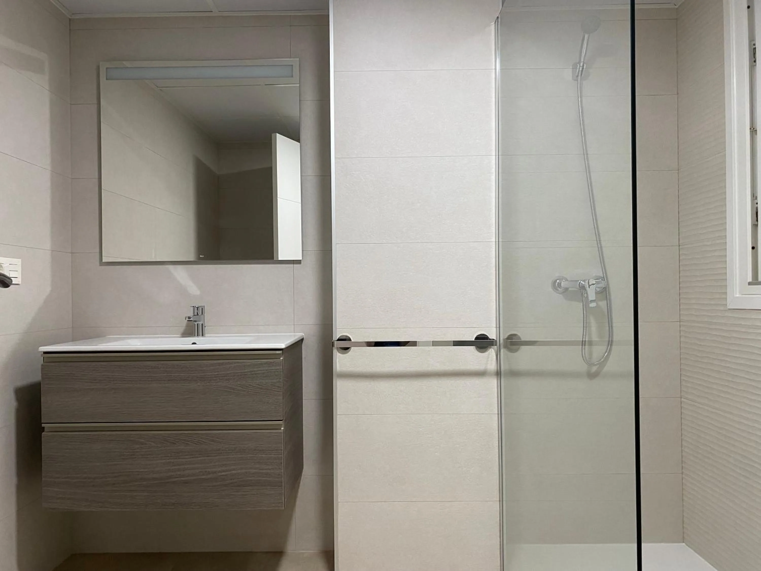 Bathroom in Apartahotel Vistamar San José