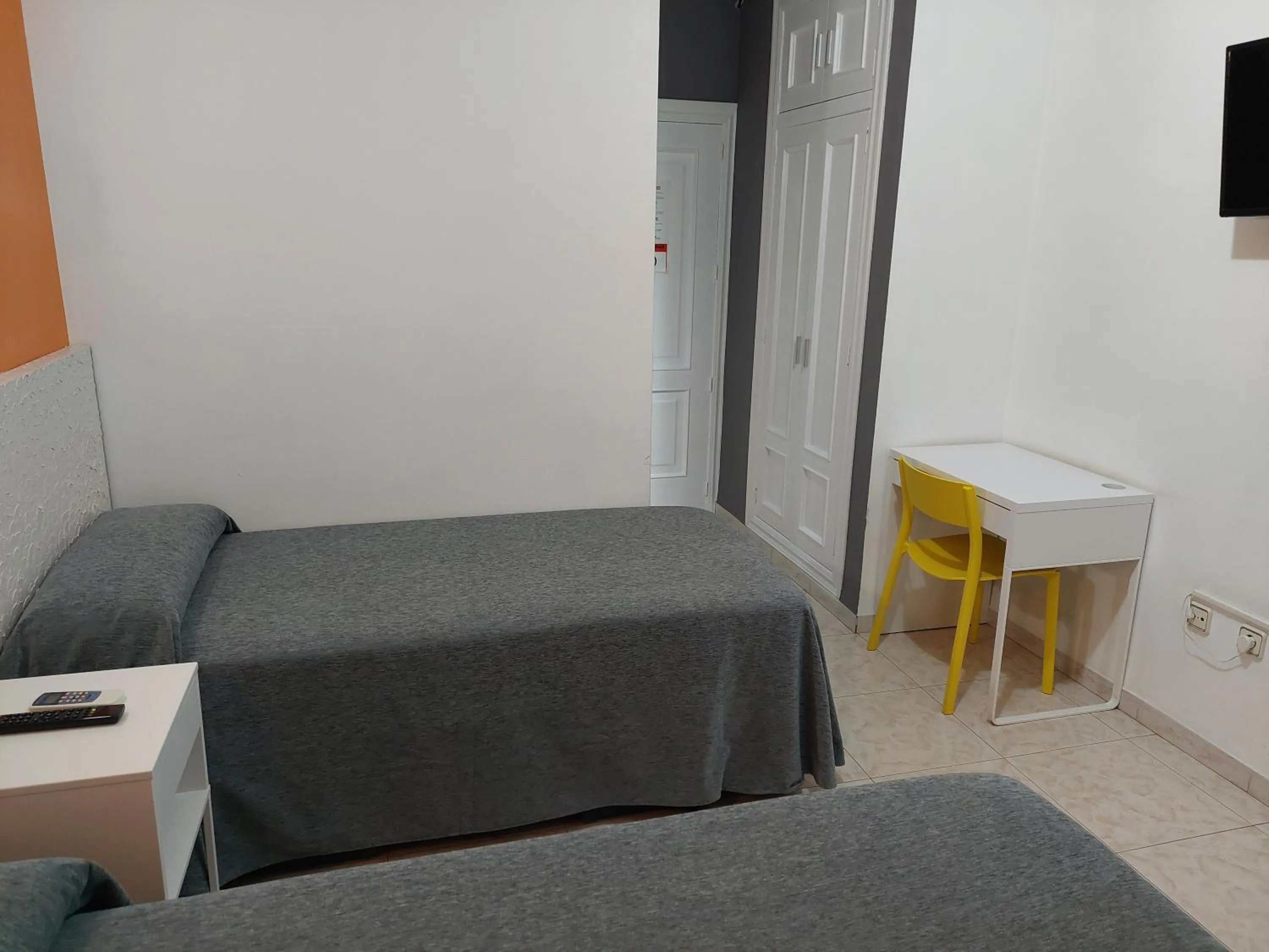 Bedroom in Hotel Cervantes