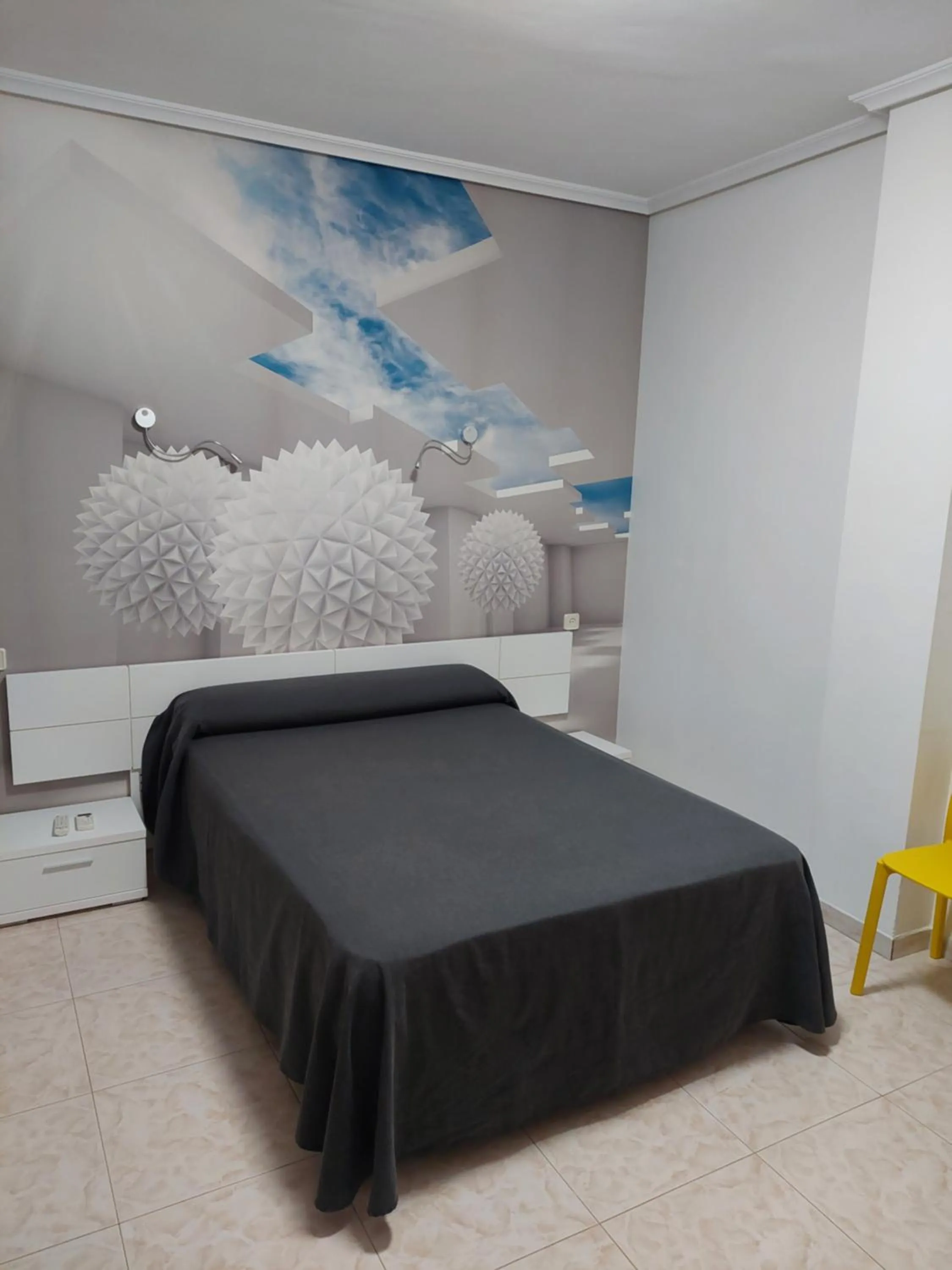 Bedroom, Bed in Hotel Cervantes