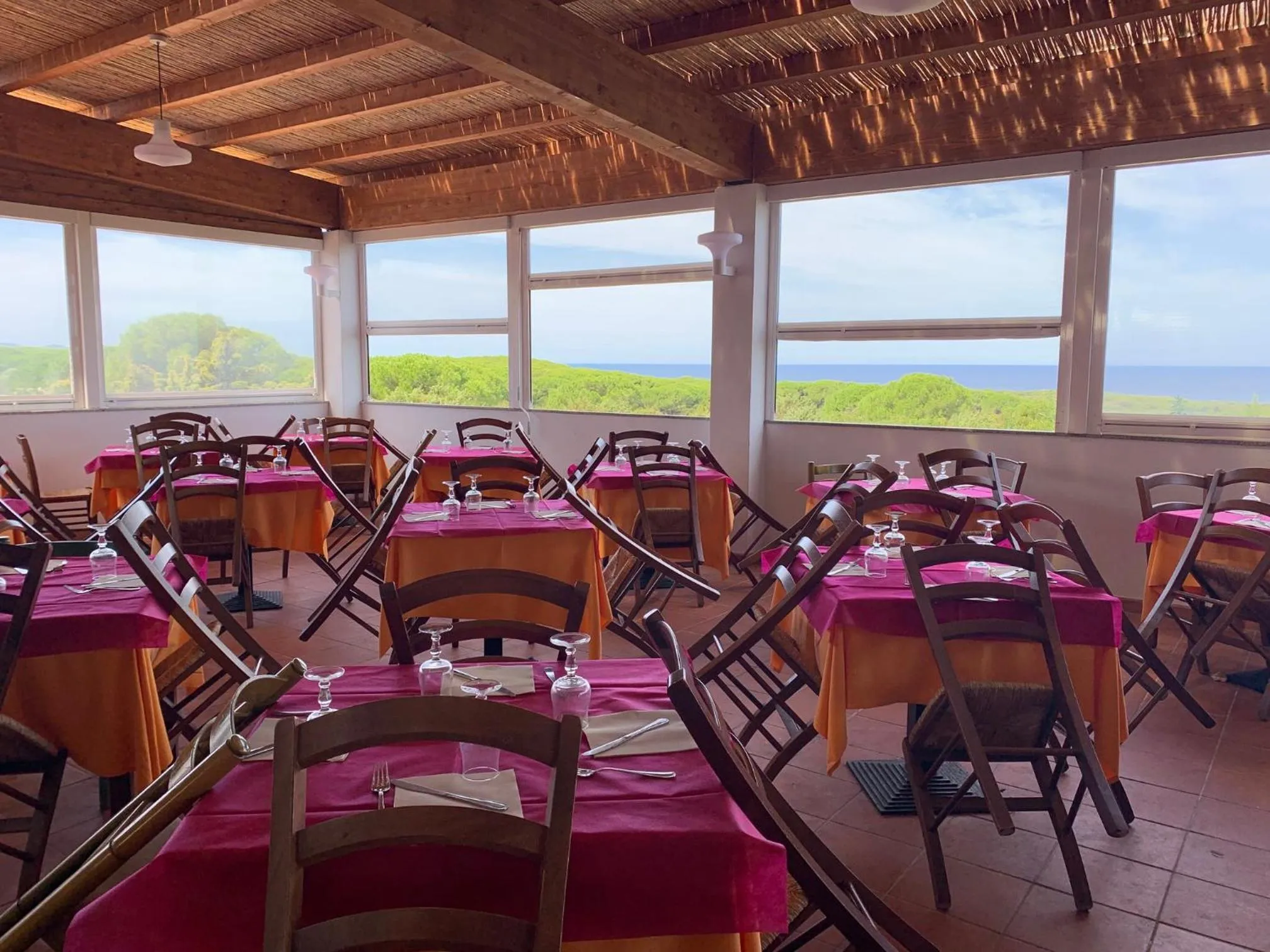 Restaurant/places to eat in Club Esse Gallura