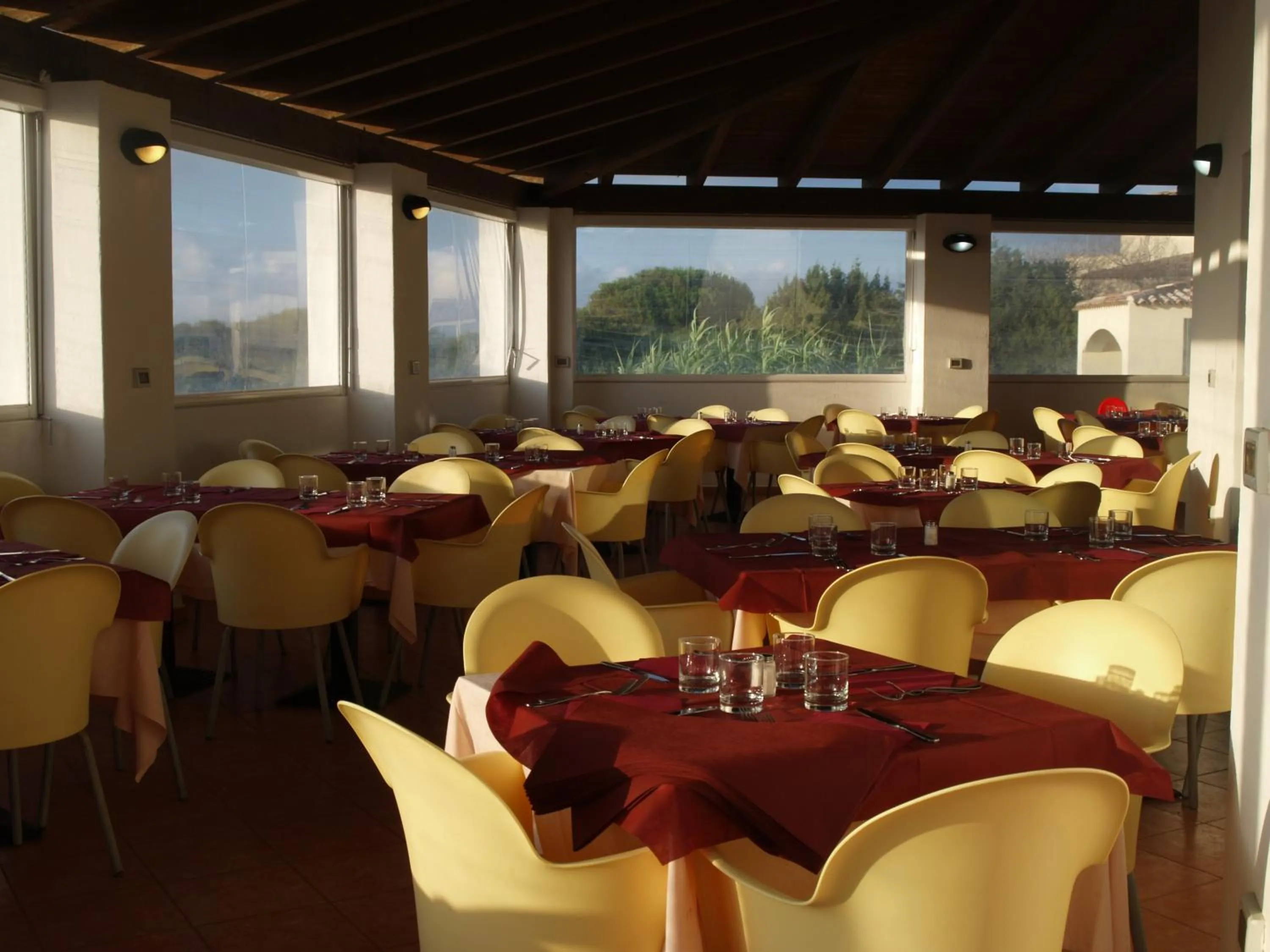 Restaurant/places to eat in Club Esse Gallura