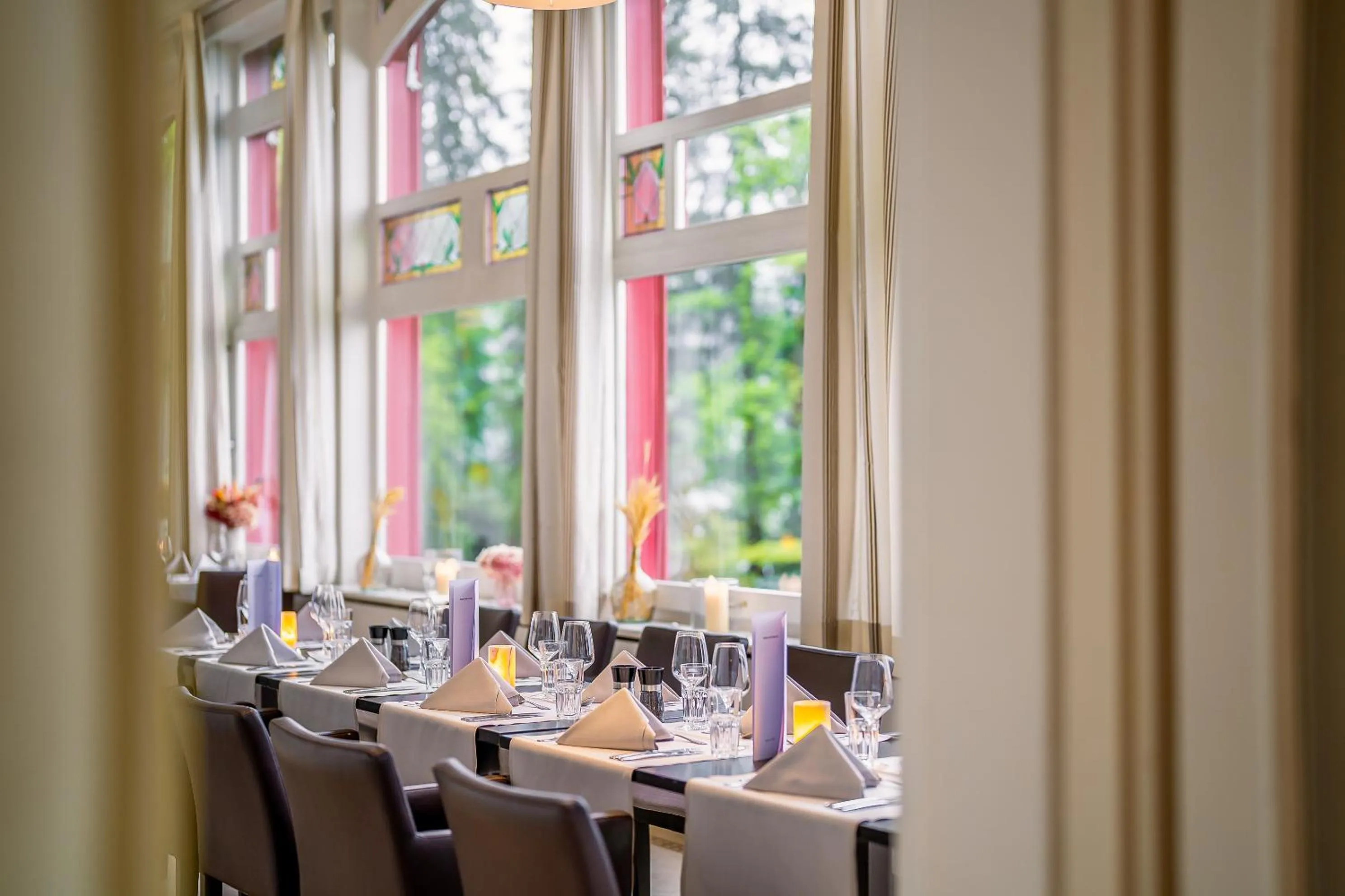 Restaurant/places to eat in Hotel Vitznauerhof - Lifestyle Hideaway at Lake Lucerne