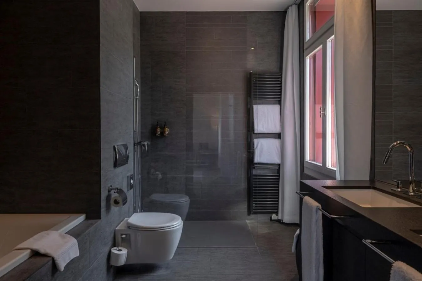 Shower in Hotel Vitznauerhof - Lifestyle Hideaway at Lake Lucerne