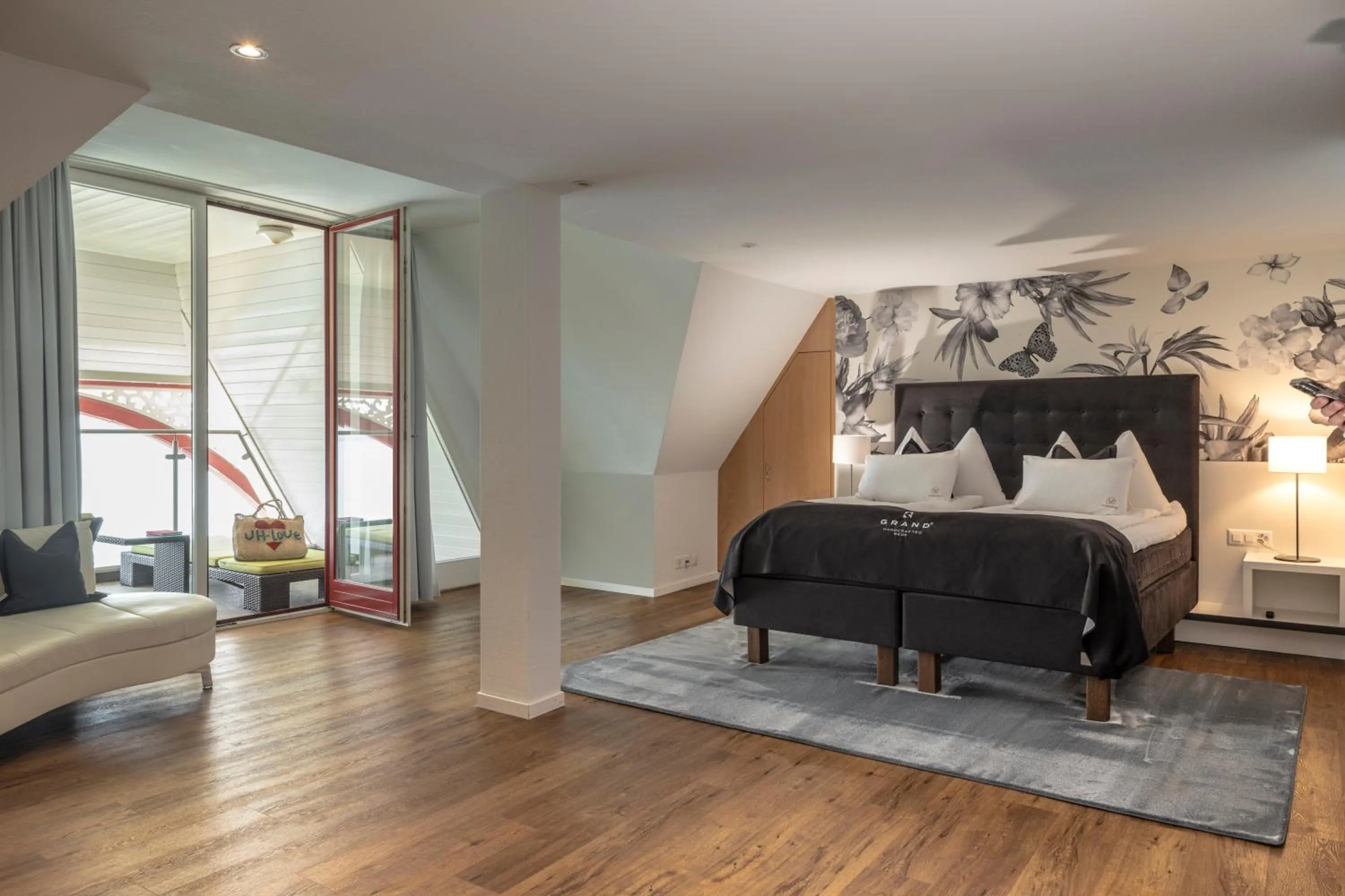 Bed in Hotel Vitznauerhof - Lifestyle Hideaway at Lake Lucerne