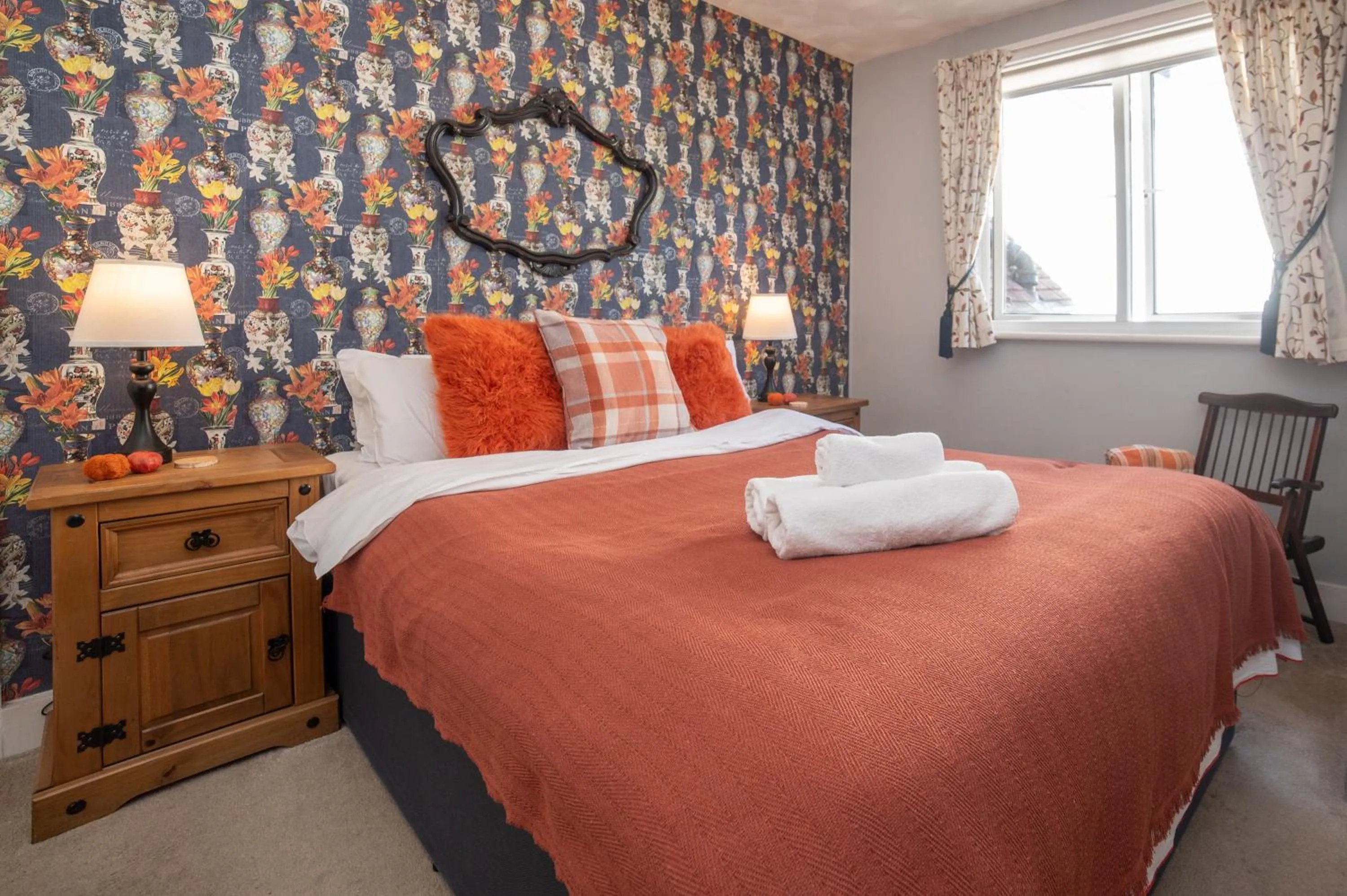 Bedroom, Bed in The Cherry Tree Guest House