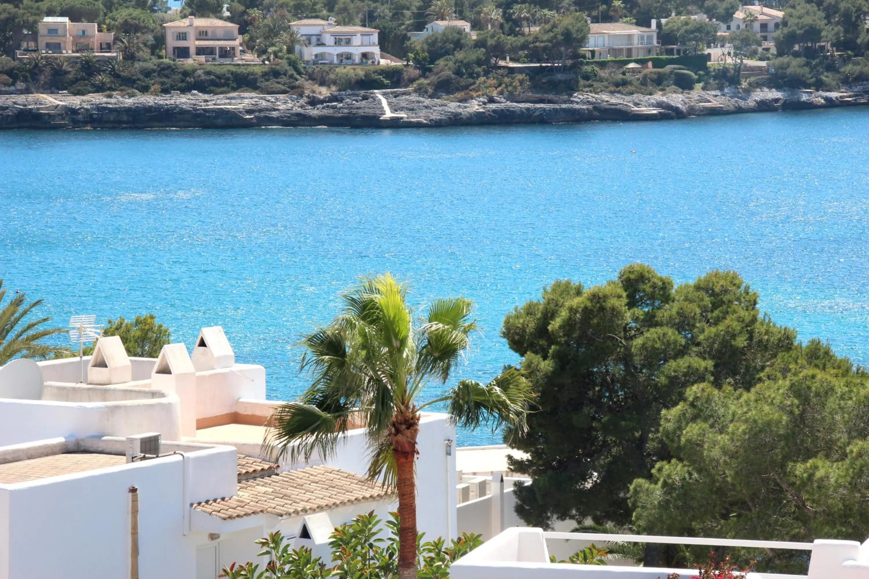 Sea view in Aparthotel Niu d´Aus