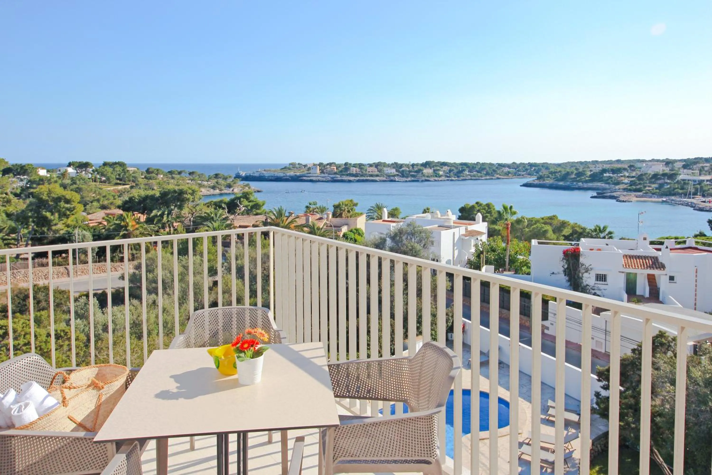 Balcony/Terrace in Aparthotel Niu d´Aus