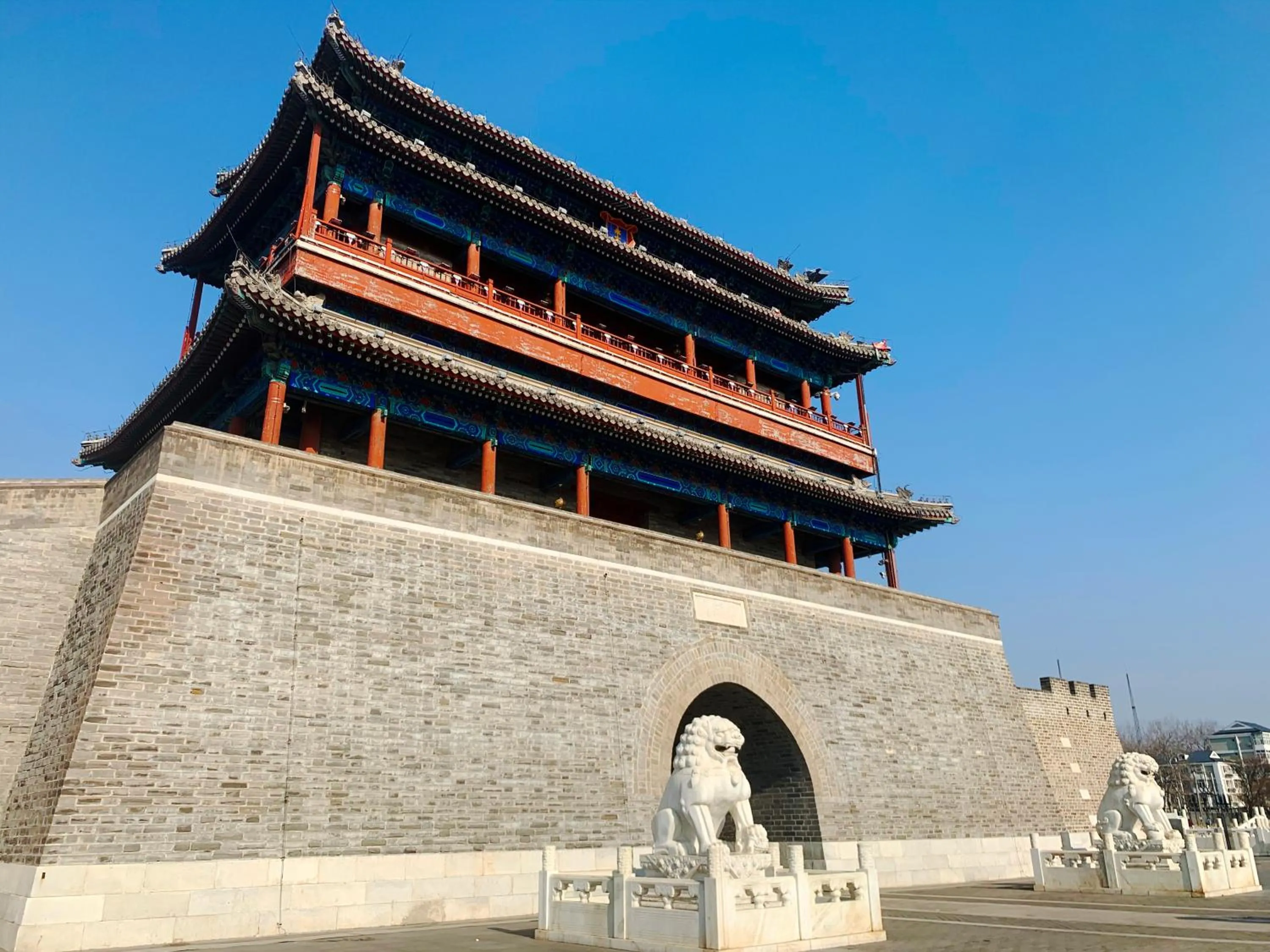 Nearby landmark in Beijing RJ Brown city center hotel Forbidden City &Tian'anmen Square ,Near Subway line 8, 3min walk to Temple of Heaven, English Speaking reception , Laundry service ,Free wifi ,Oneday tour to Greatwall