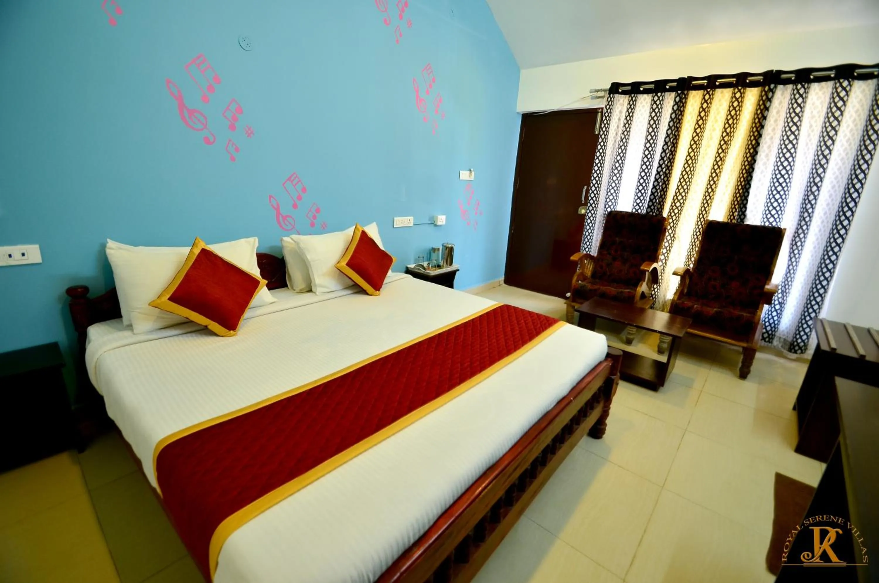 Photo of the whole room, Bed in Royal Serene Villas