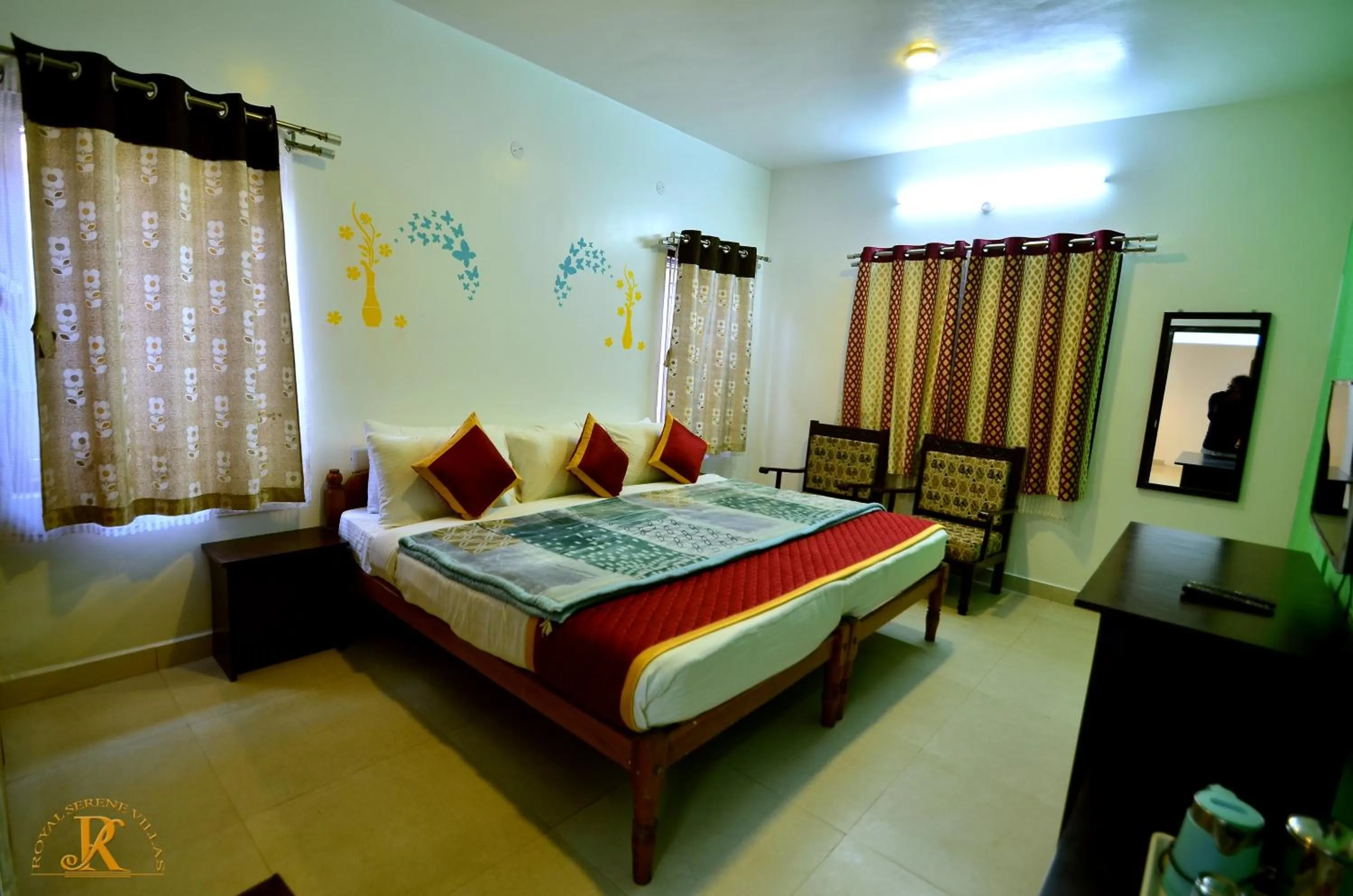 Photo of the whole room, Bed in Royal Serene Villas