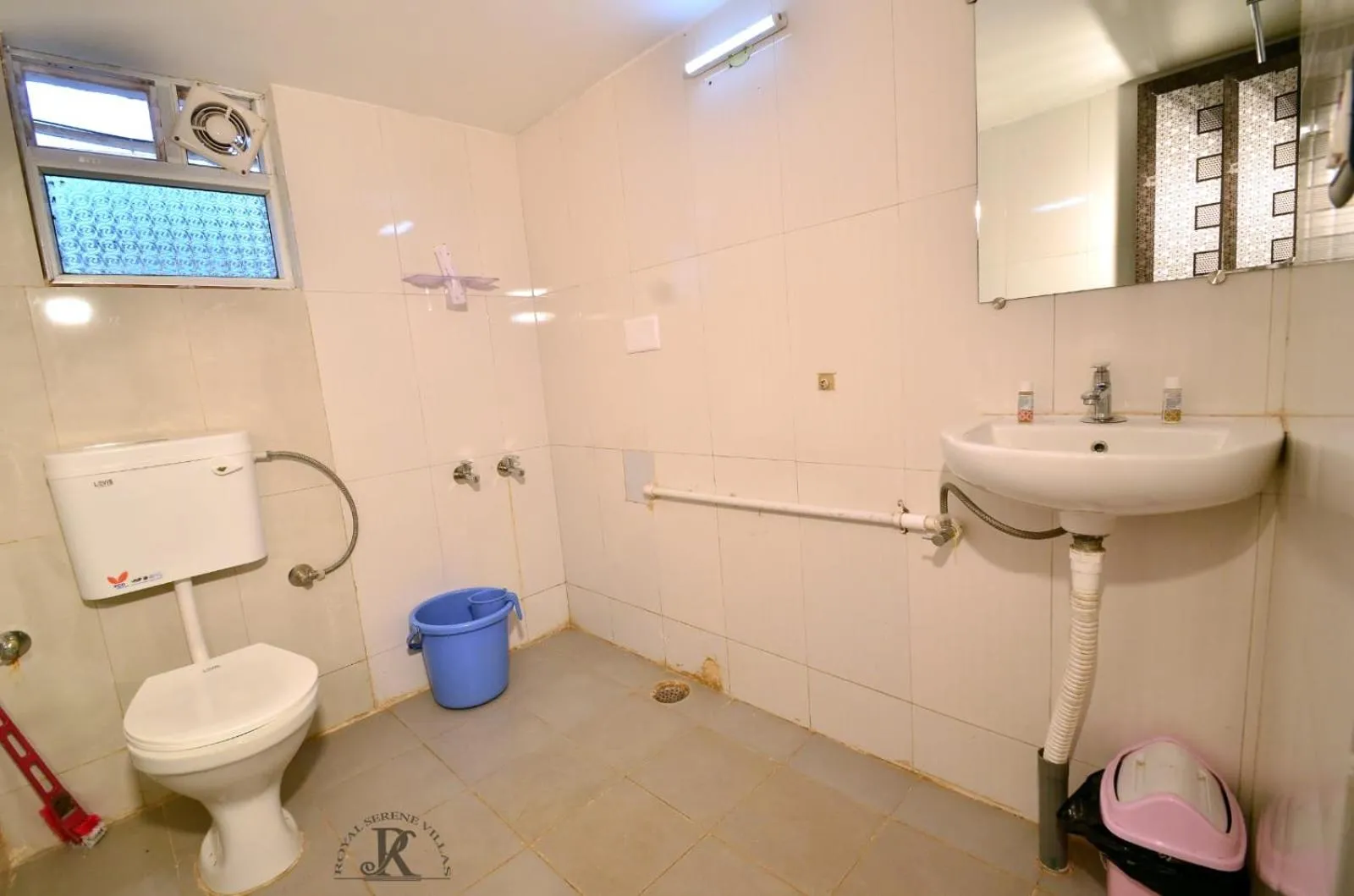 Bathroom in Royal Serene Villas